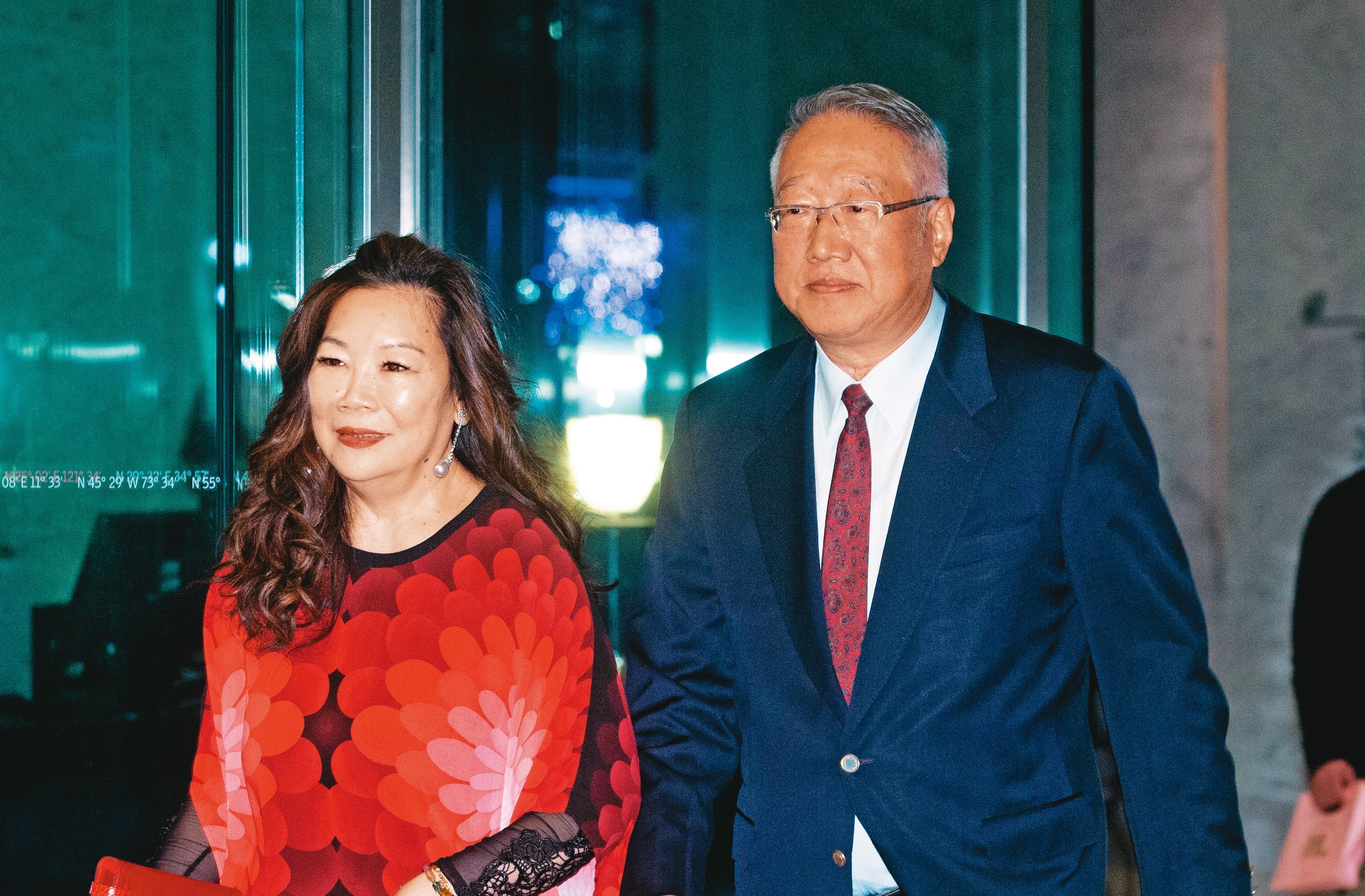 中影董事長郭台強為了減資款怒告前立委蔡正元,卻讓檢方順藤摸瓜找到偵辦三中案的破口,循線扣到300片錄音光碟。
