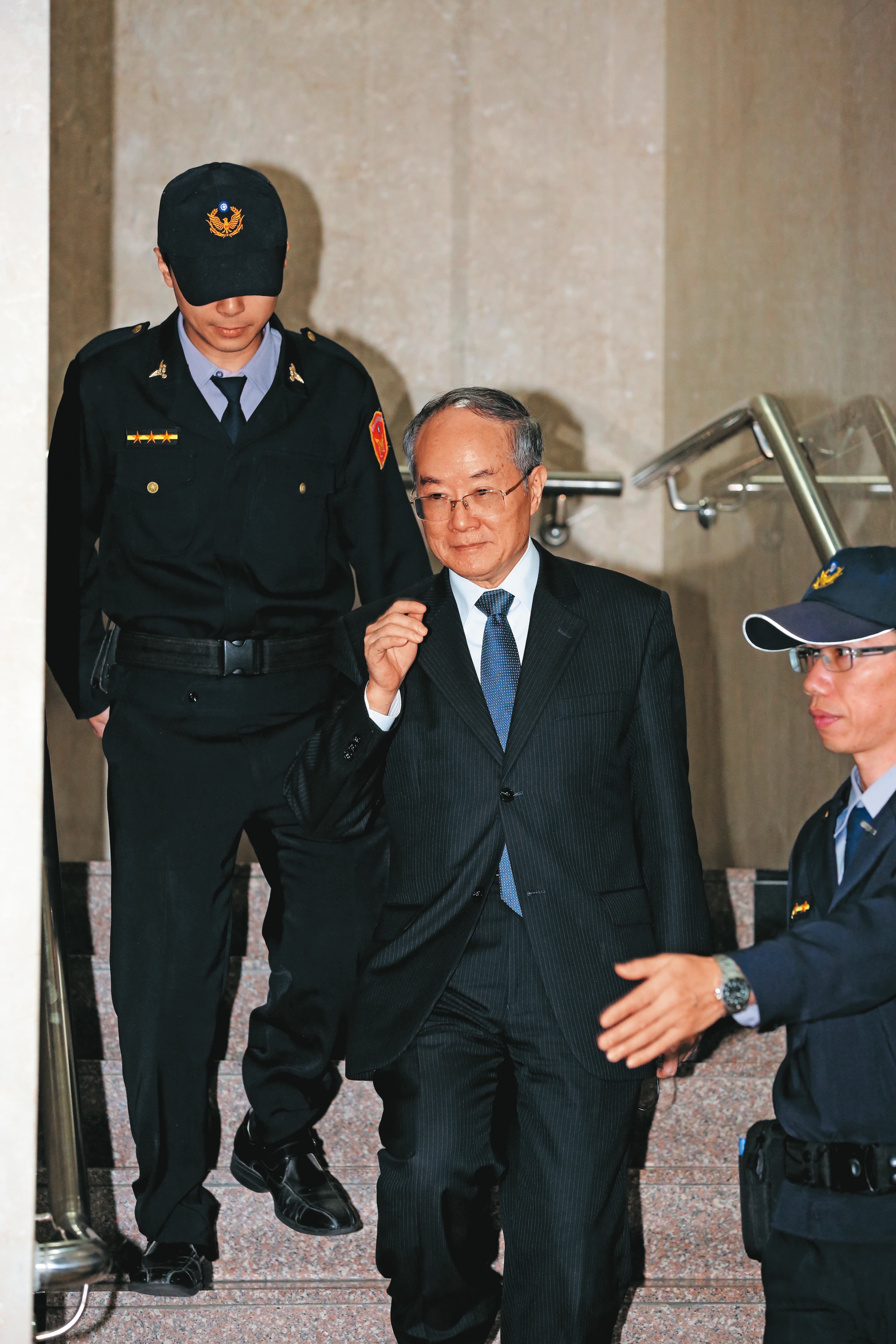 前檢察總長黃世銘任內即掌握汪海清錄音光碟,卻未發動搜索。