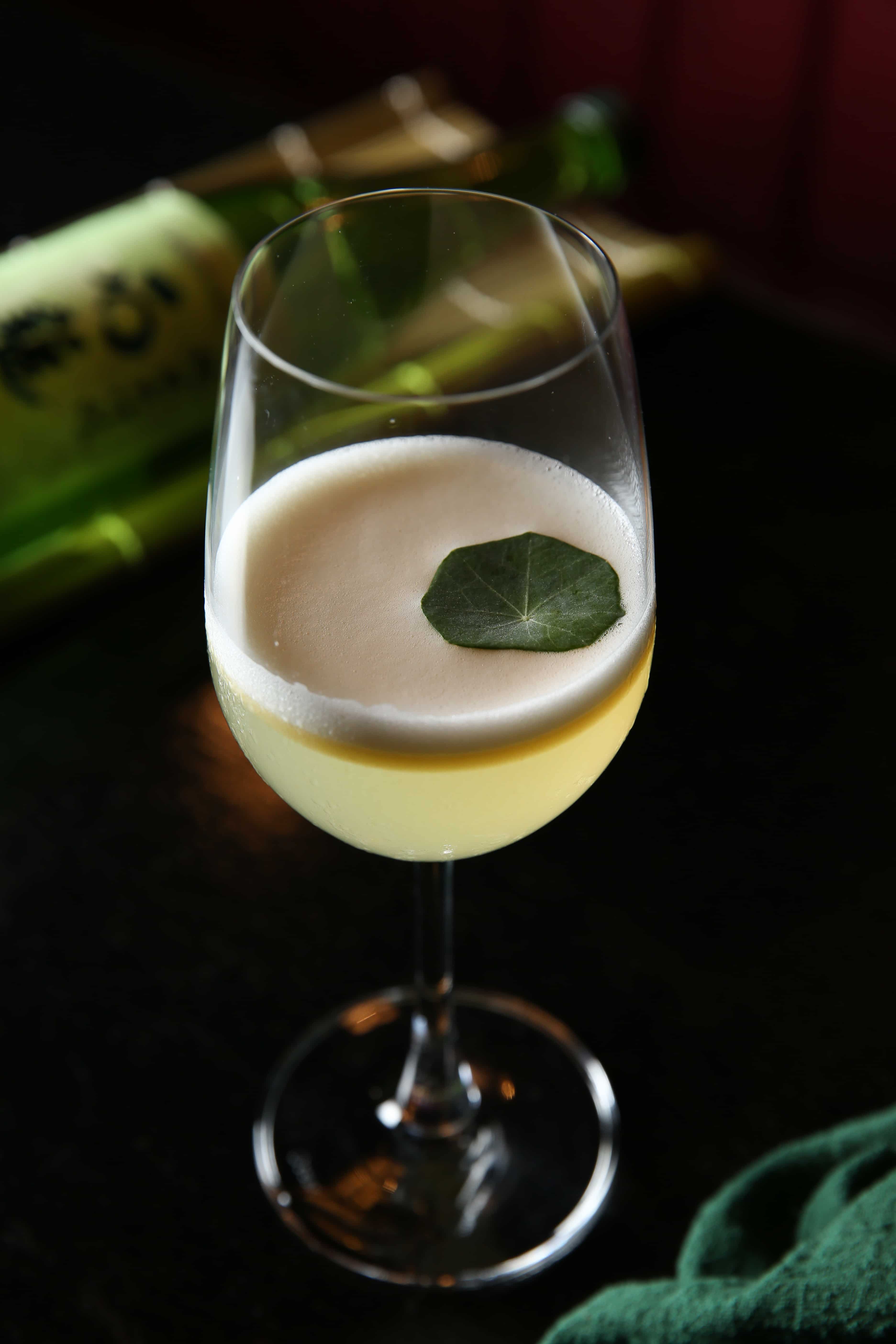 「Public 3」融合「丘香Sake Bar」的選酒，口感飽滿厚實，屬耐喝型調酒。（400元／杯）