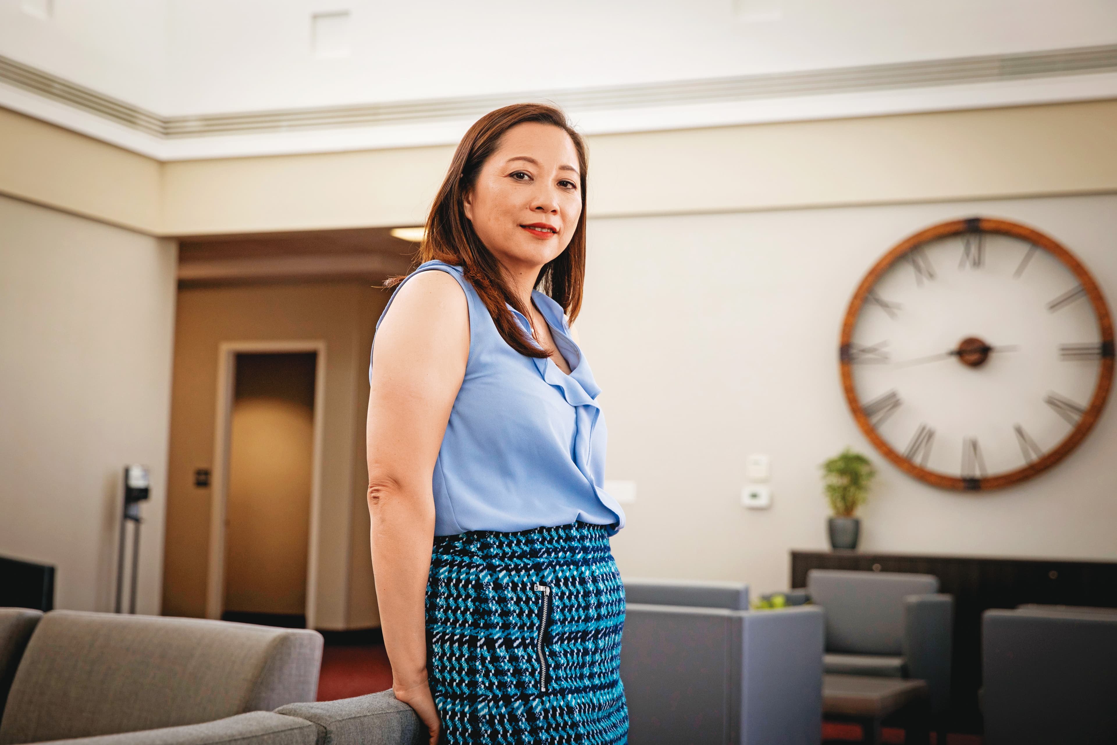 台裔二代議員黃瑞雅(圖),強調不認同凶手的極端行為,卻也坦言美國社會中仍有隱性的種族歧視。