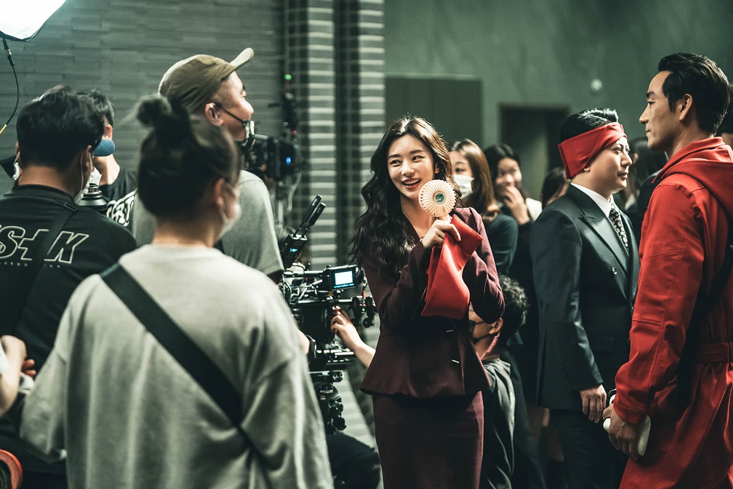 李主儐被稱為「最美人質」。(Netflix提供)