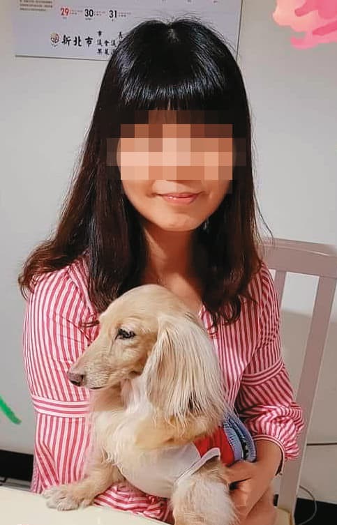 「藥頭」妞媽活躍在多個愛狗社群，她自己也經營一個上千人的寵物社群。（讀者提供）
