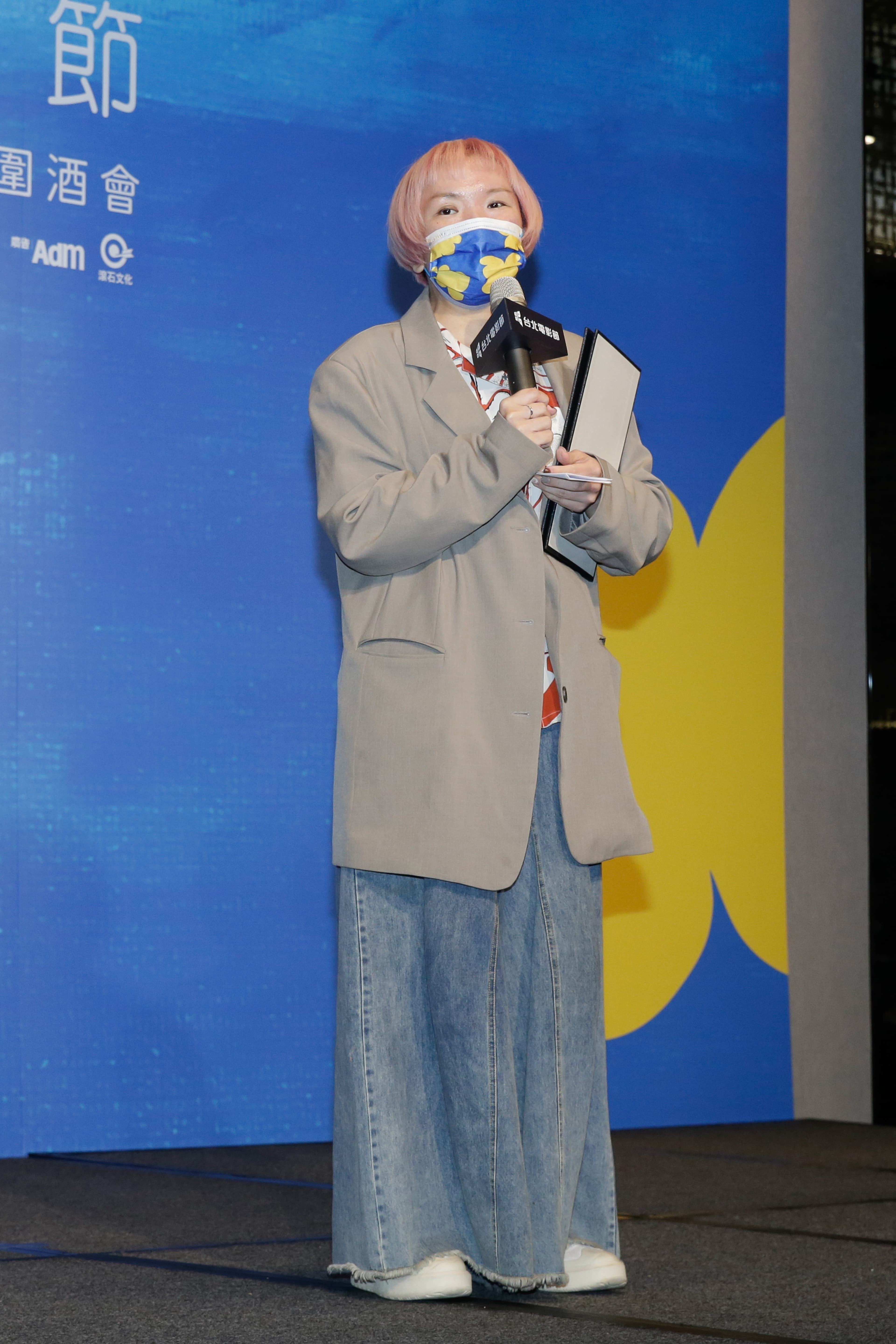 牽猴子股份有限公司代表以恐怖片《咒》拿下最佳電影行銷。