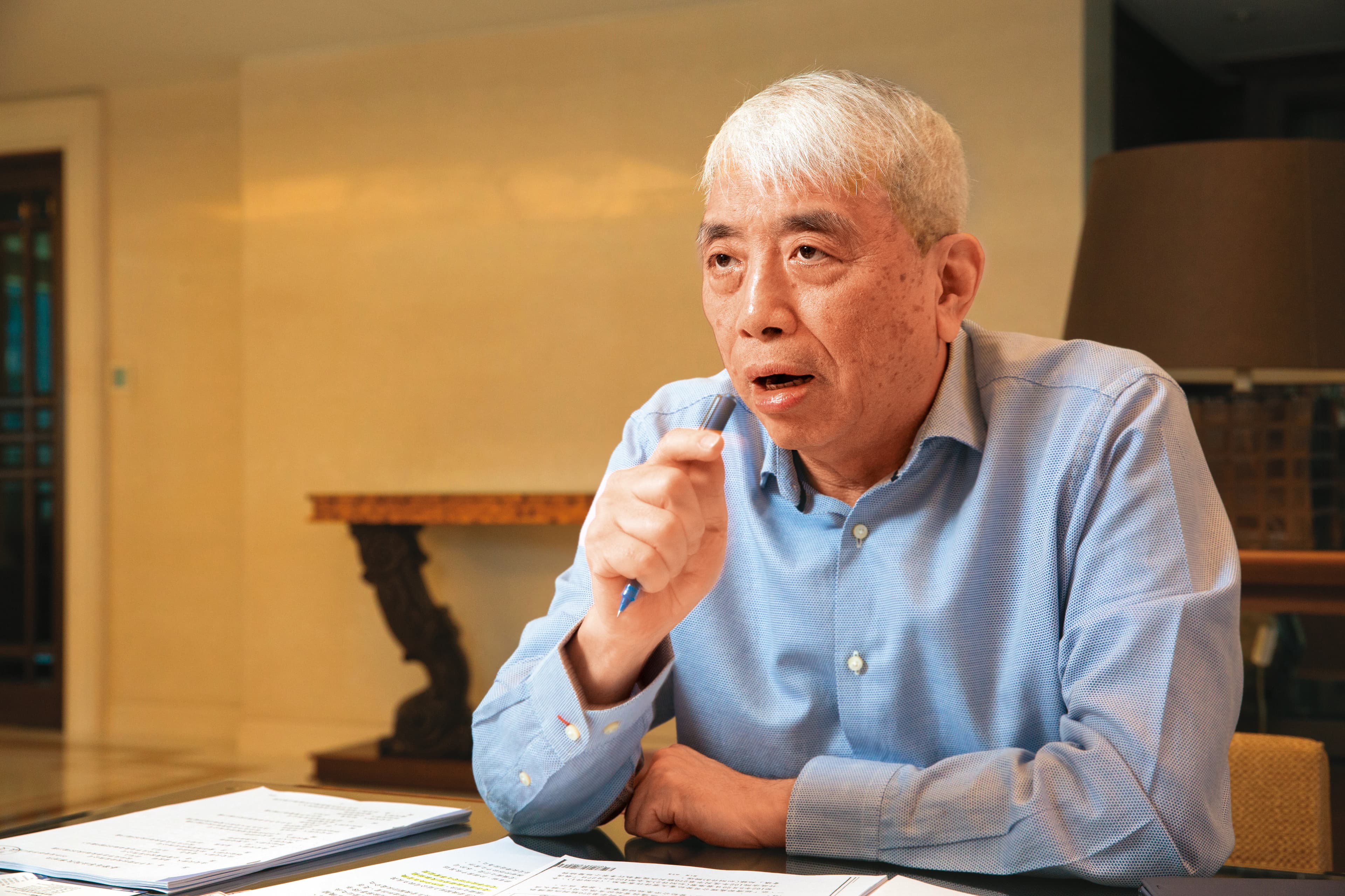前太流董座李恆隆坦承行賄,遭判刑1年2個月,緩刑5年,需支付公庫1,000萬元,褫奪公權3年。