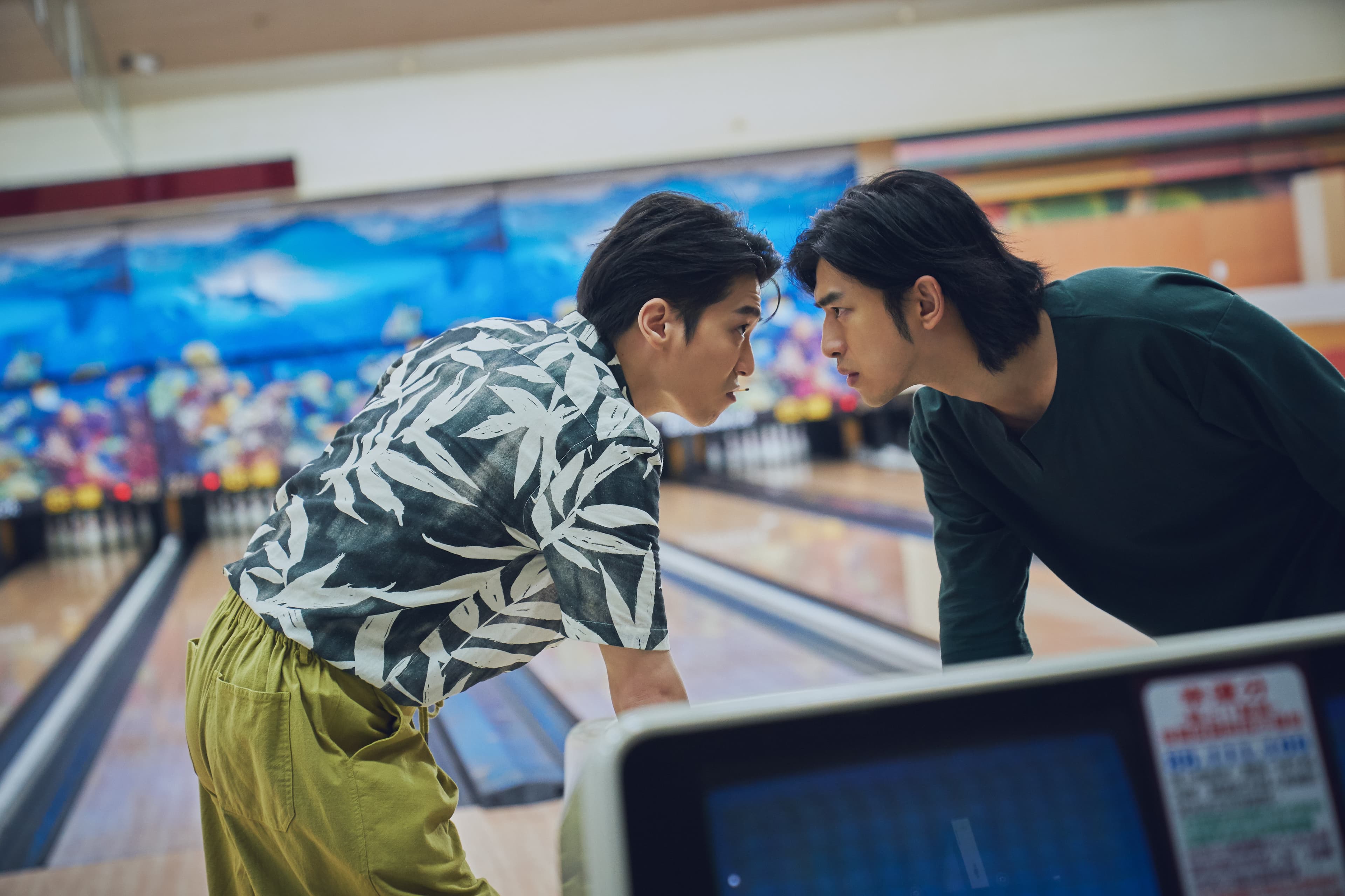 侯彥西和陳柏霖二度合作,在影集《正義的算法》相當有默契。 (Disney+提供)