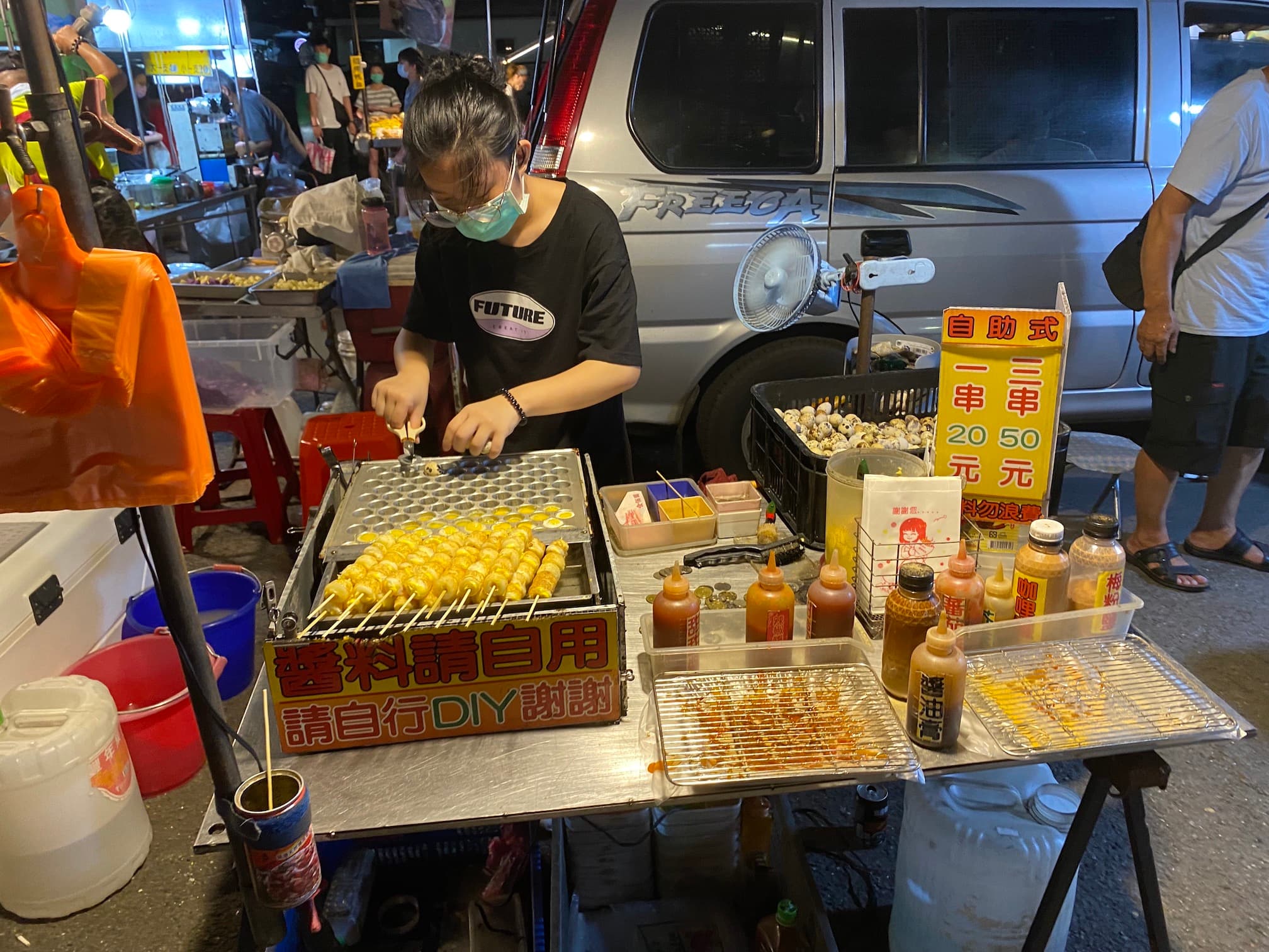 自助式的烤鳥蛋是許多人的兒時記憶。