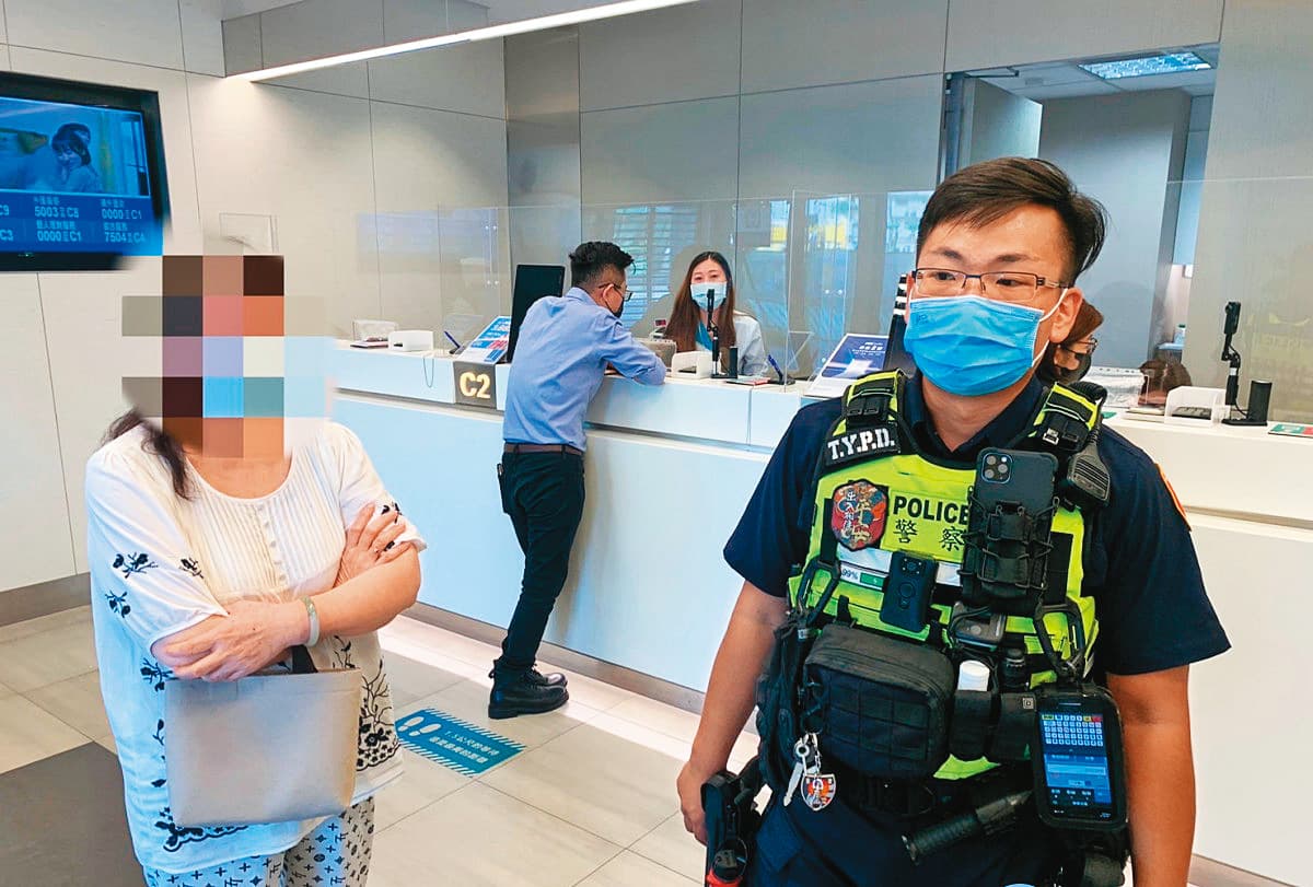 高檢署研議把遊戲點數納入《洗防法》中,讓遊戲帳戶能像銀行開戶一樣嚴謹,達到金流透明。(警方提供)