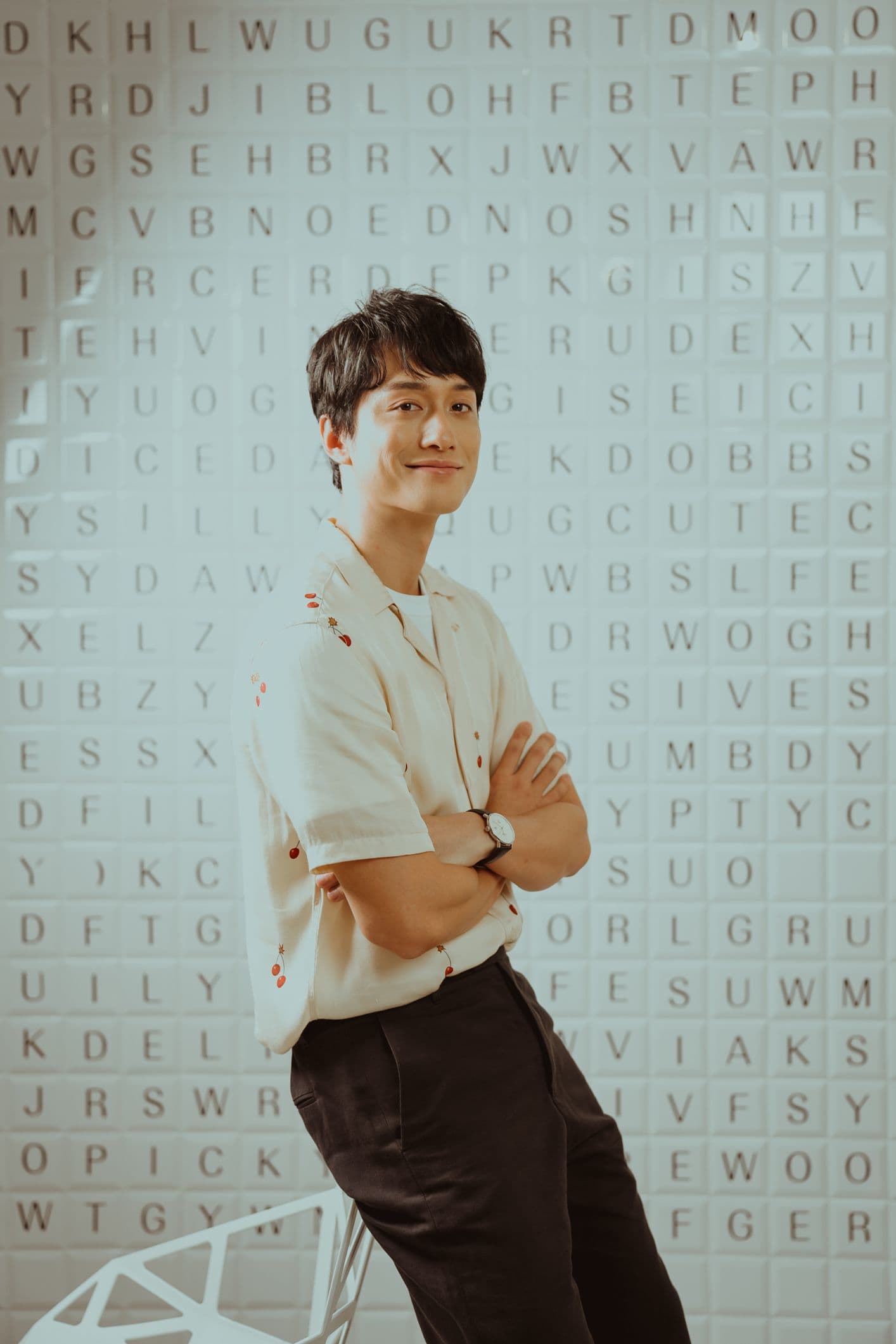 雖然目前講國語仍帶港腔,劉俊謙下定決心要將國語練好,自己也愛模仿台人腔調,好融入台灣的環境。(CATCHPLAY提供)