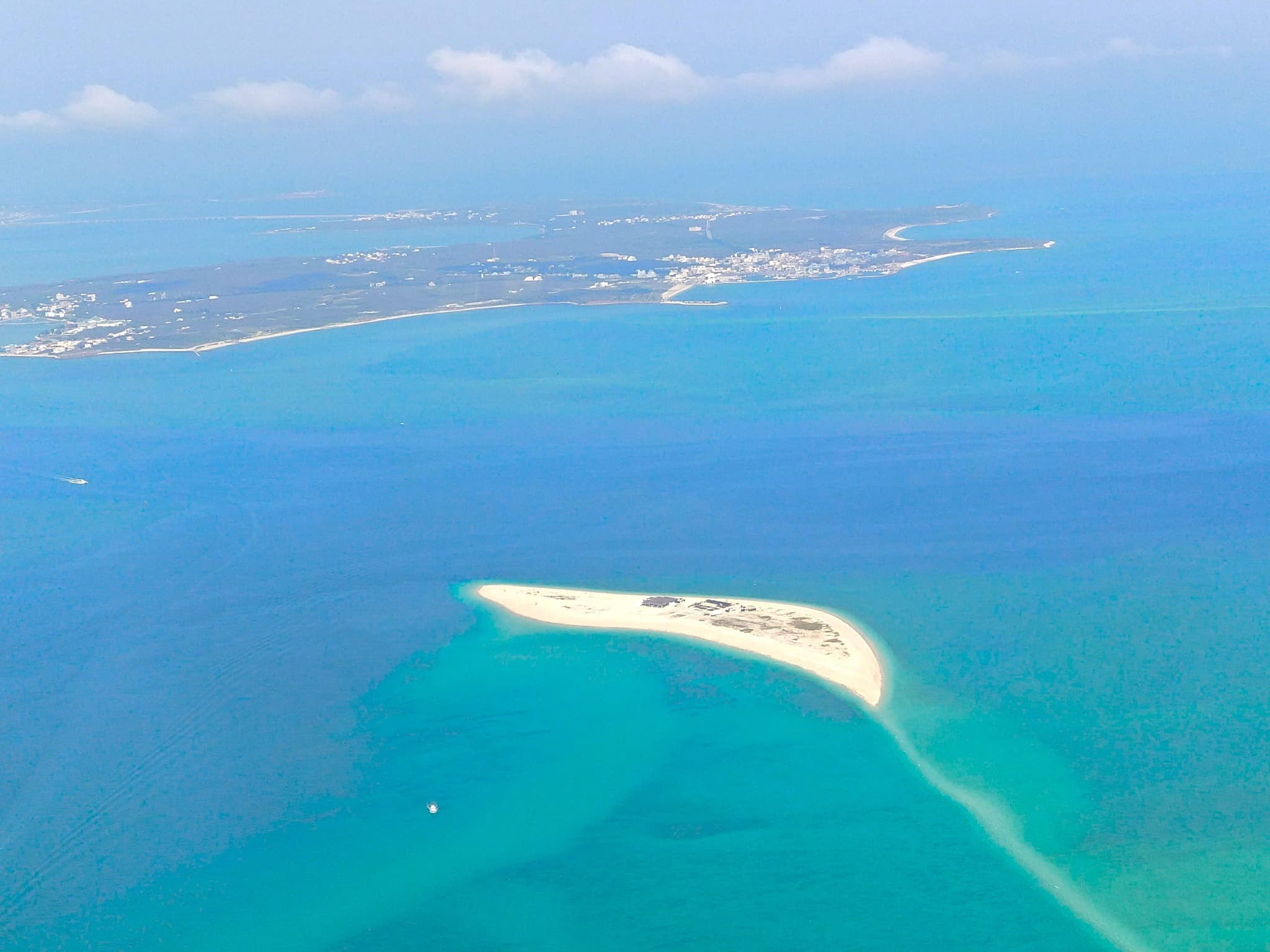 澎澎灘為無人島嶼,屬禁建區域。(翻攝自賴峰偉臉書)