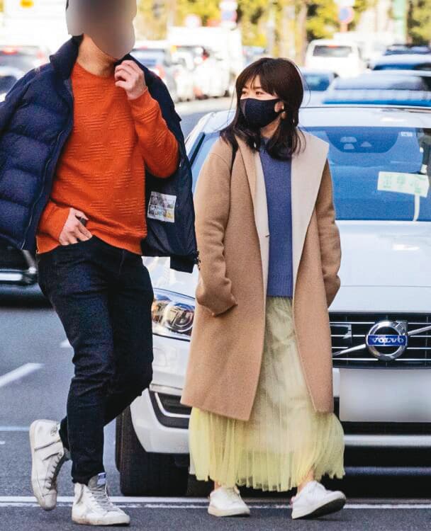 福原愛（右）離婚後無縫接軌的新歡學弟（左），原本也是人夫，於是兩人談戀愛被對方原本的正宮控訴搶人老公，還被當地媒體抓包謊話連篇。（翻攝自女性SEVEN官網）