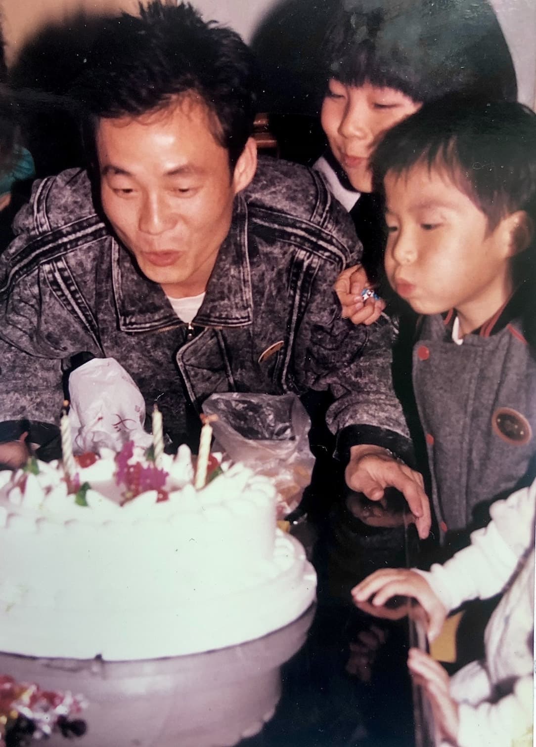 導演詹凱迪自幼與父親甚少以語言交流,但仍有許多令他印象深刻的片段。(瀚草文創提供)