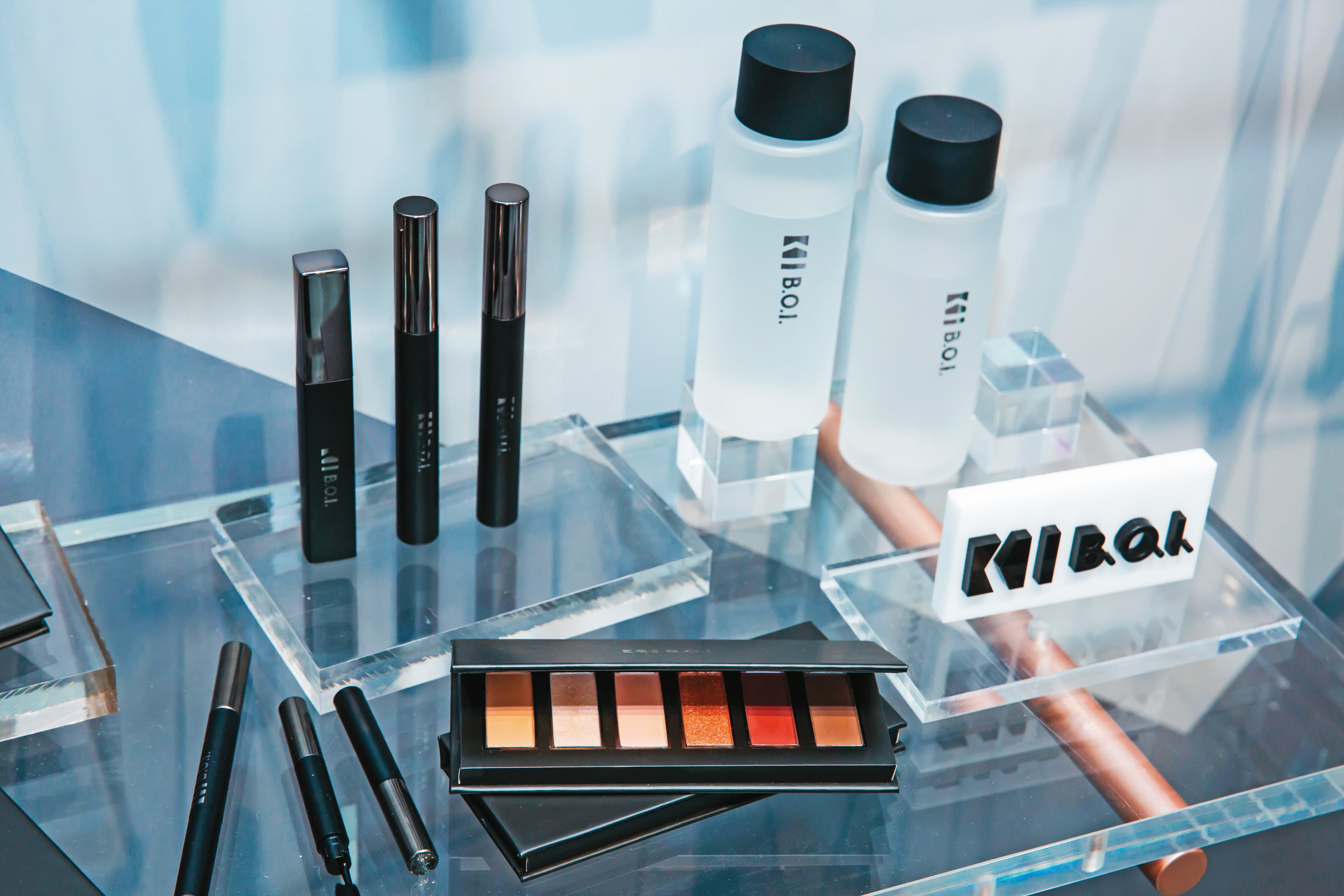 美彤成立AQUAMA、IKITO、RODNA與Botite plus+四大品牌，分別進軍美日韓台等市場。圖為韓系美妝商品。