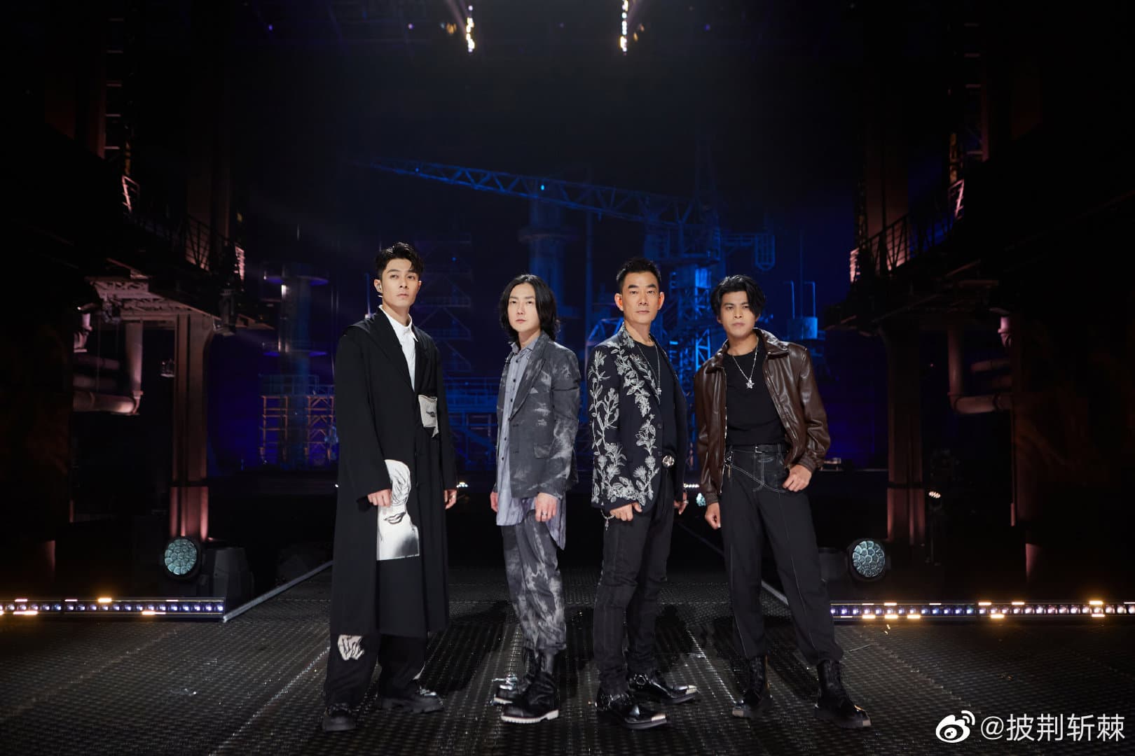 任賢齊、黃義達、周柏豪與仁科表演拿到第三名,嗨翻全場。(翻攝披荊斬棘 微博)