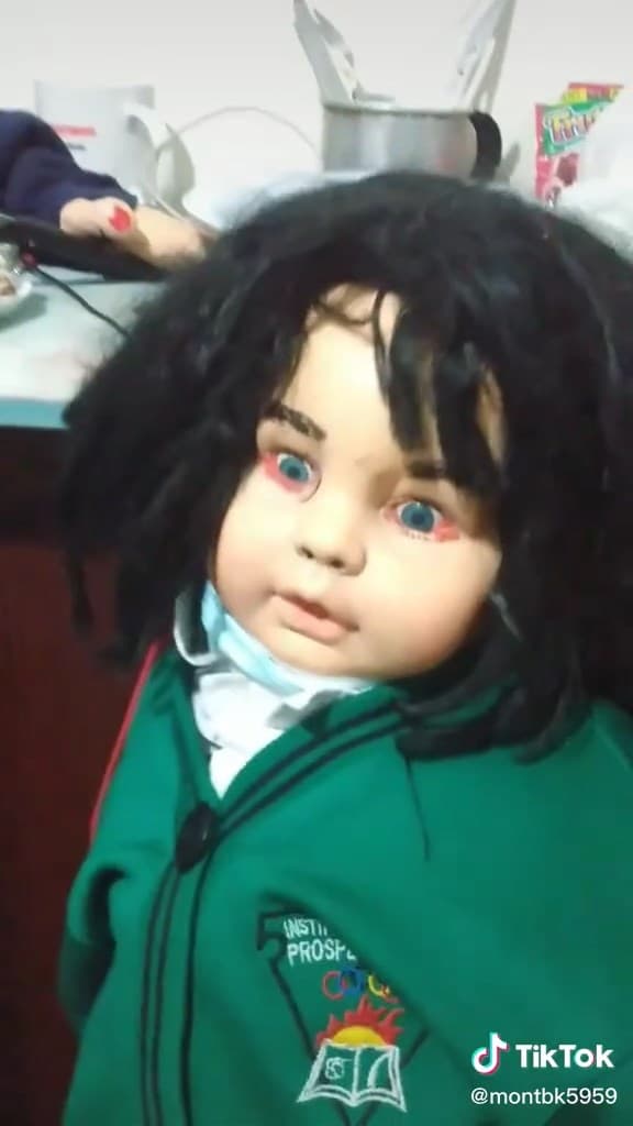 男子稱他會陪小鬼看電視、寫作業。(翻自TikTok)