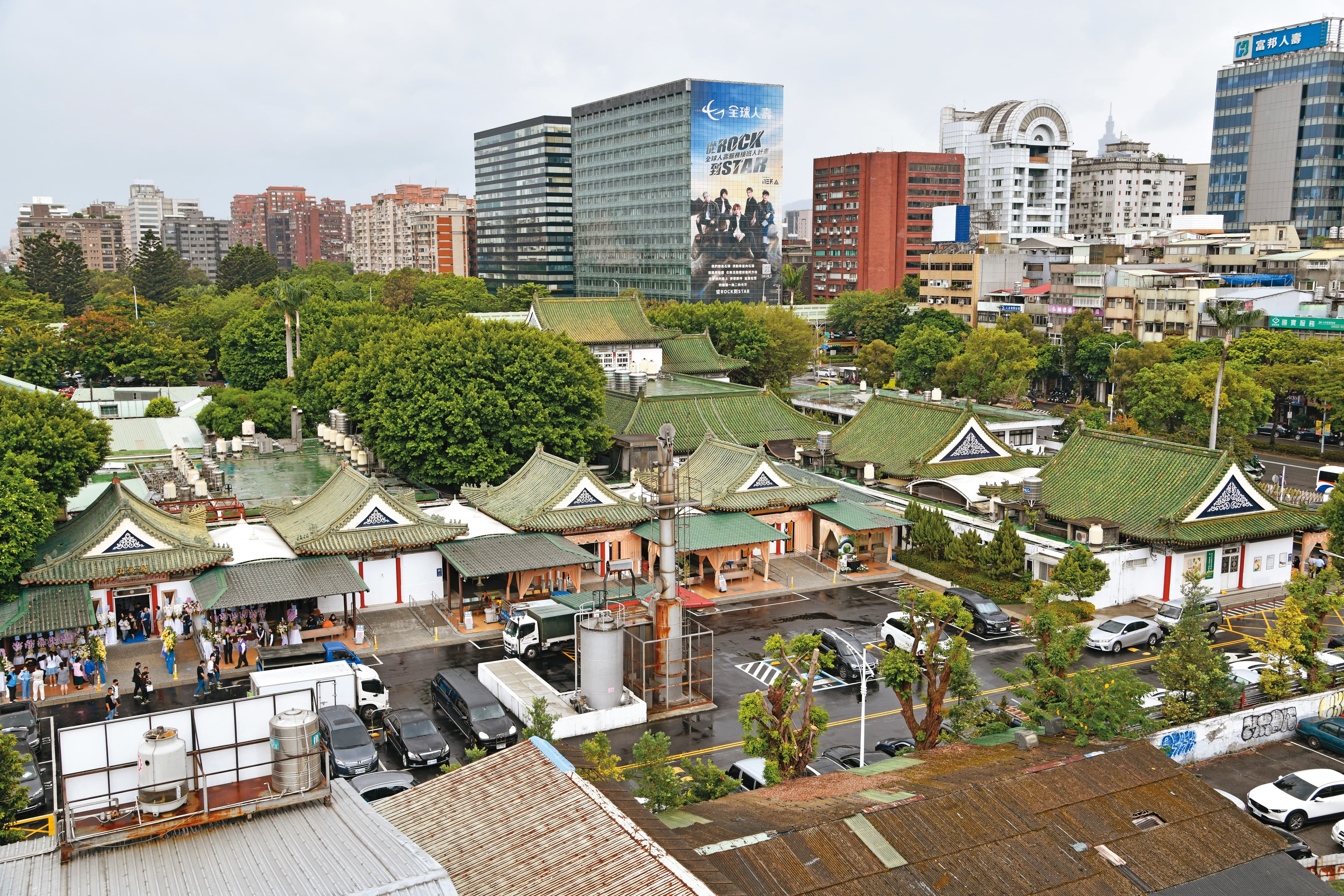 一殯曾遭諷是北市「永遠解決不了的毒瘤」,黃珊珊規劃明年拆除後將綠美化還給市民。