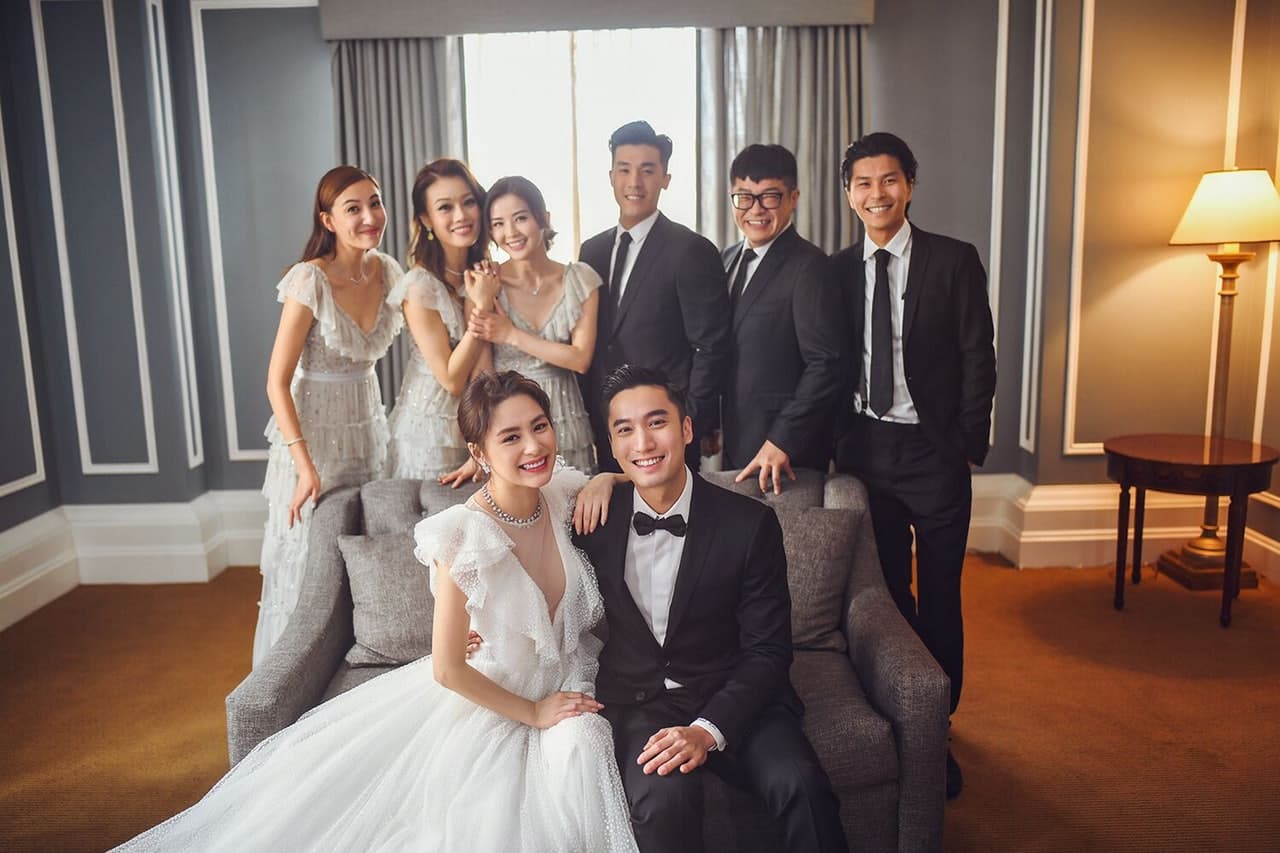 阿嬌與賴弘國2018年結婚時,許多娛樂圈大咖見證恭喜。(英皇提供)