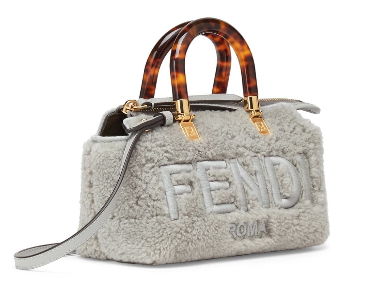羔羊絨Mini By The Way,NT$61,000。(FENDI提供)