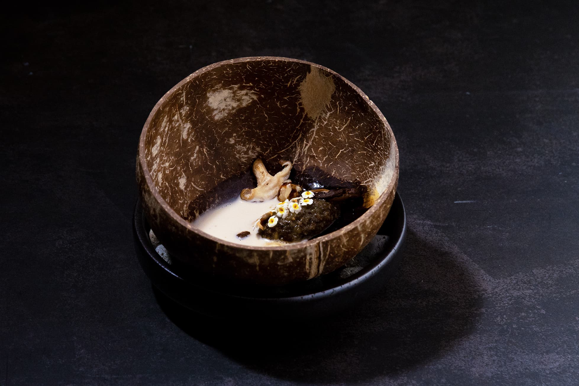 「第一天，在櫛瓜最後通牒前」裡頭沒有櫛瓜，引人好奇接下來會出什麼招。（Dew-chef's wine and gourmet提供）