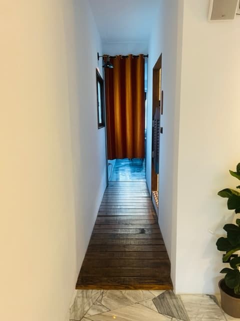走廊的盡頭是一個神祕空間。