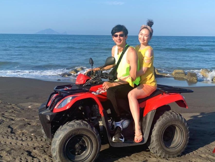 王俐人和老公結婚一年多十分恩愛。(翻攝臉書)