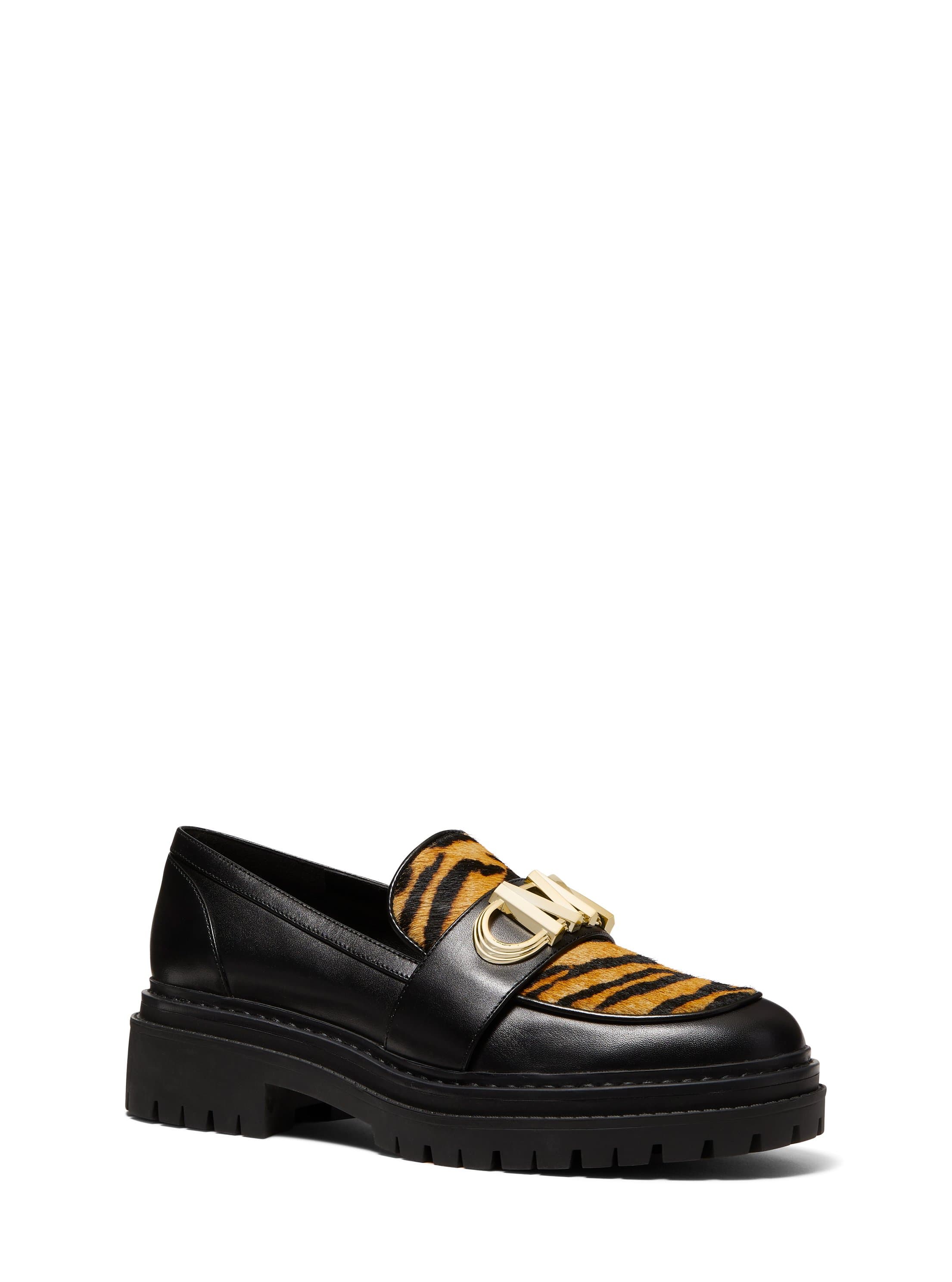 Parker豹紋金屬飾樂福鞋,NT$11,400。(MICHAEL KORS提供)