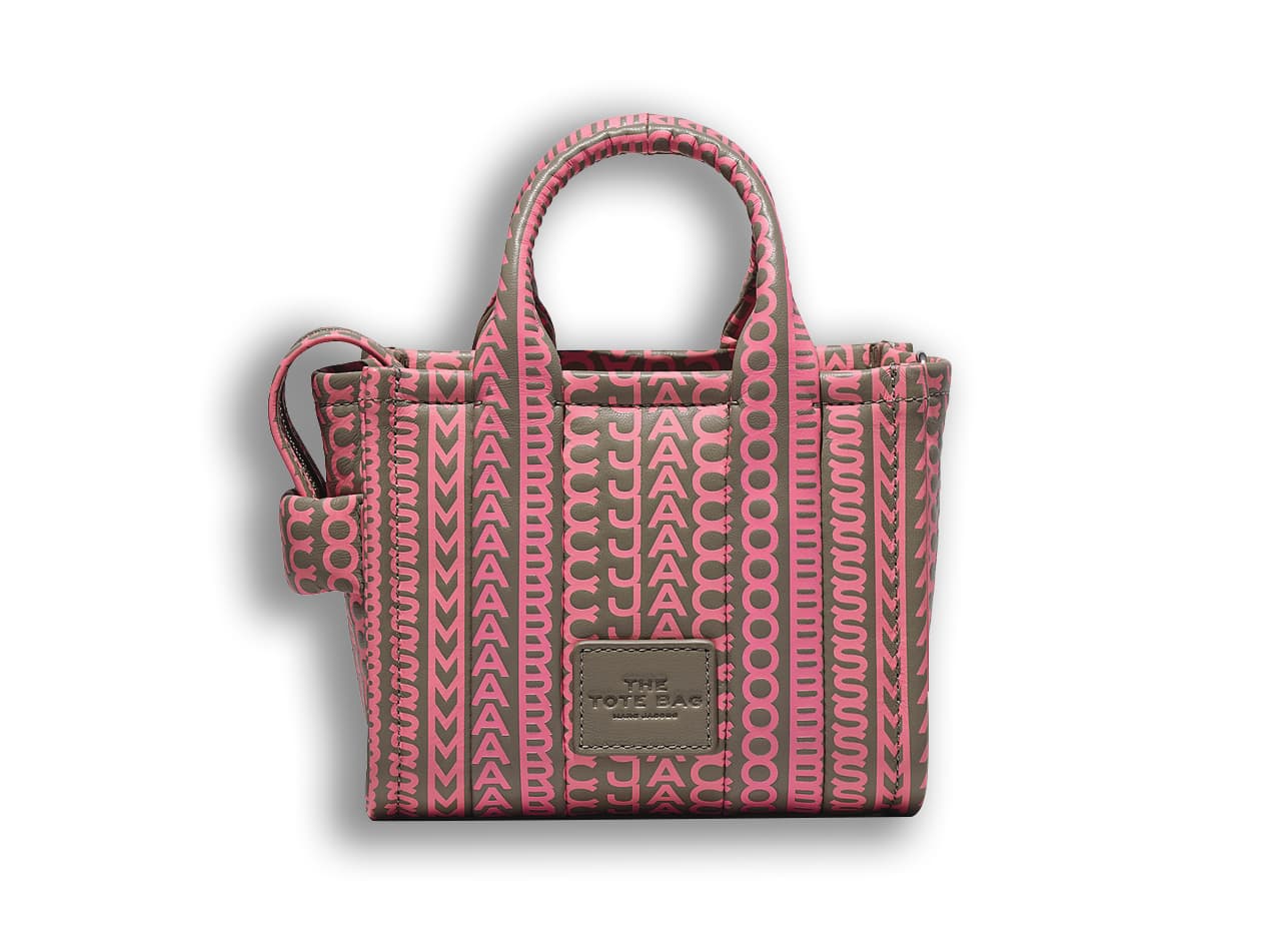 粉灰Monogram圖騰迷你托特包。NT$18,900。(俊思提供)