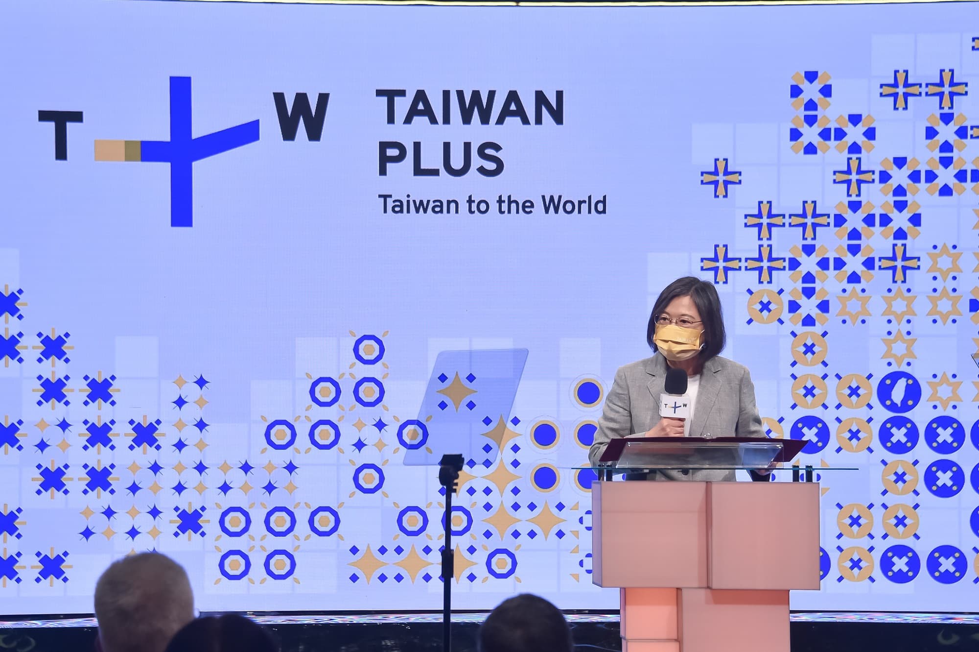 蔡英文總統受邀出席TaiwanPlus開播記者會。(公視提供)