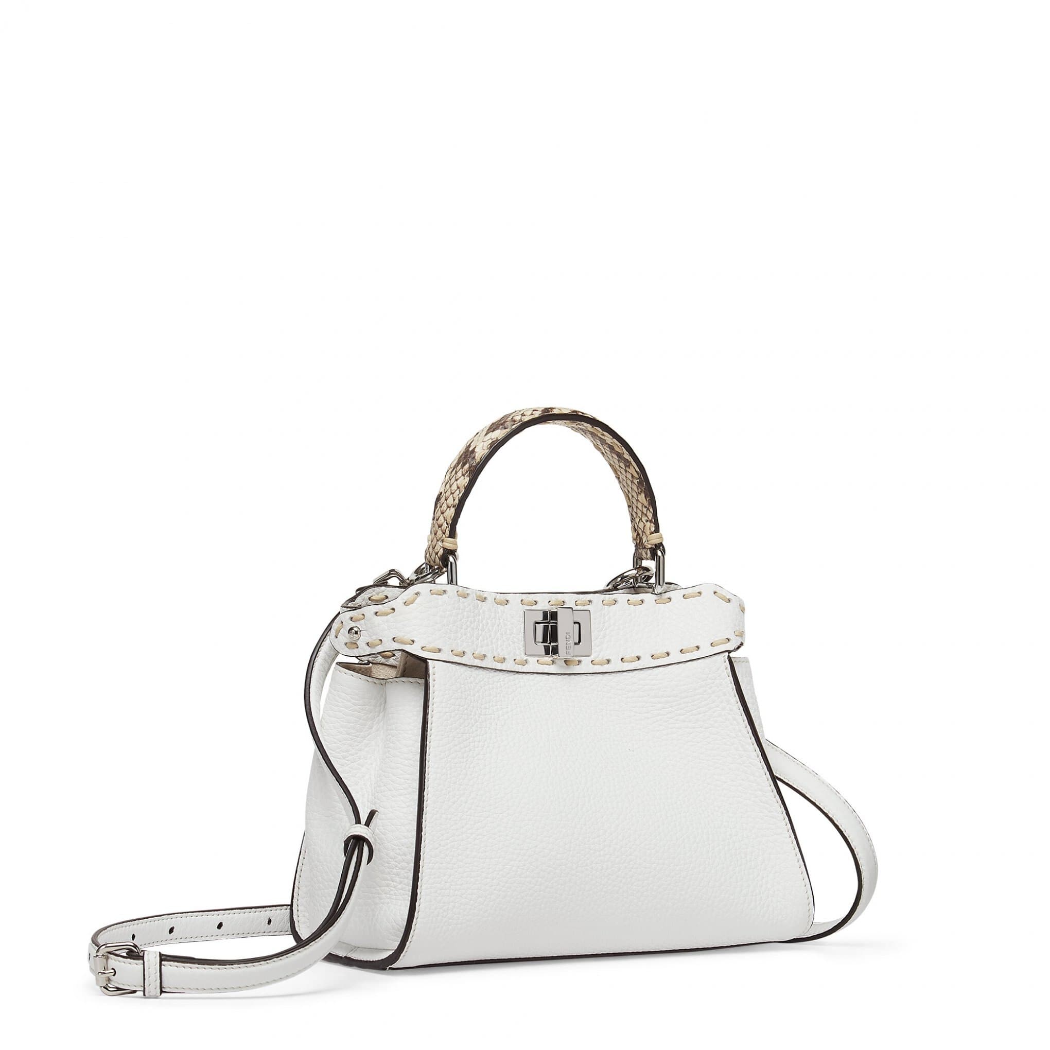 限定系列Peekaboo Mini。NT$138,000(FENDI提供)
