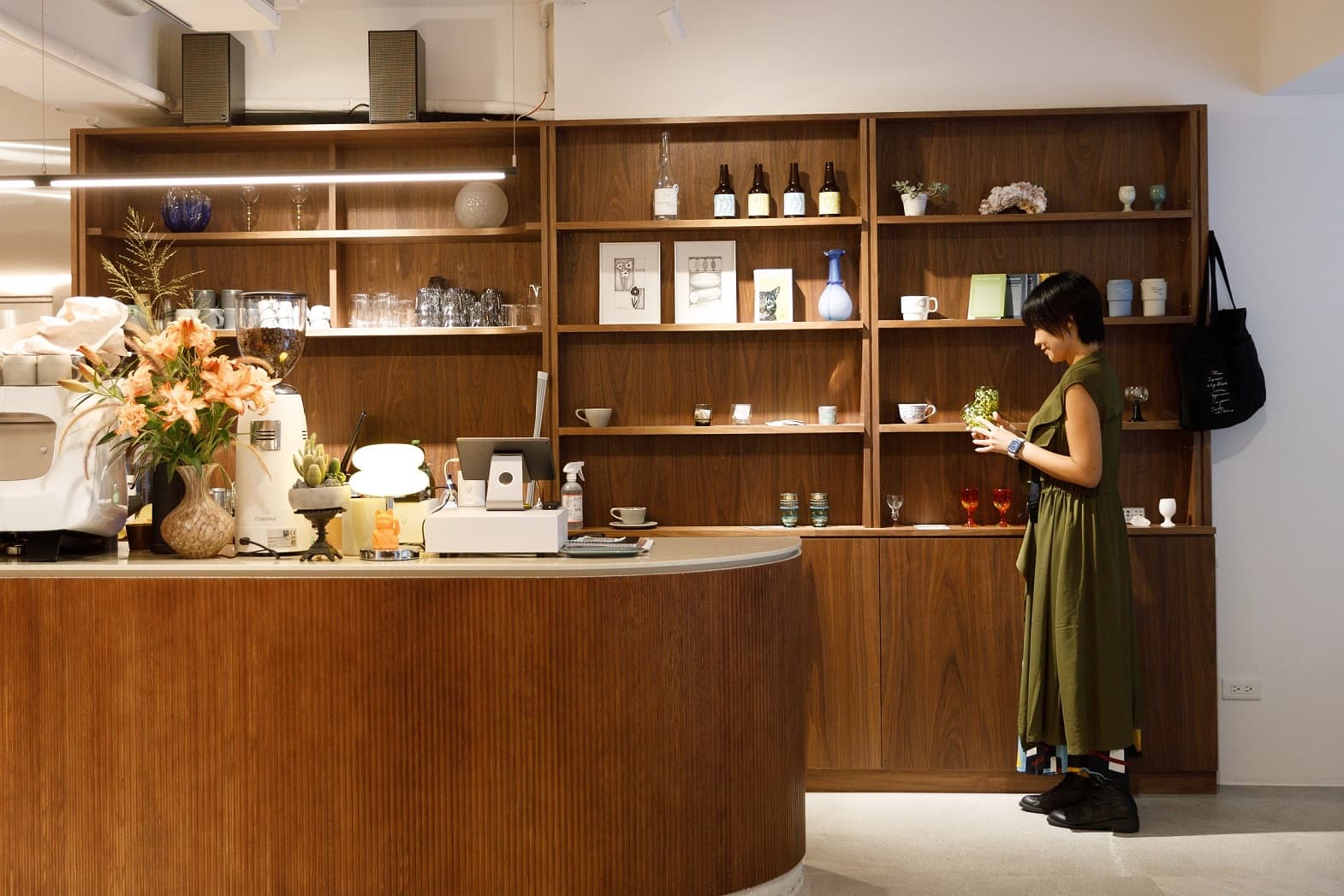 nook brunch也有販售古董小物與設計好物。