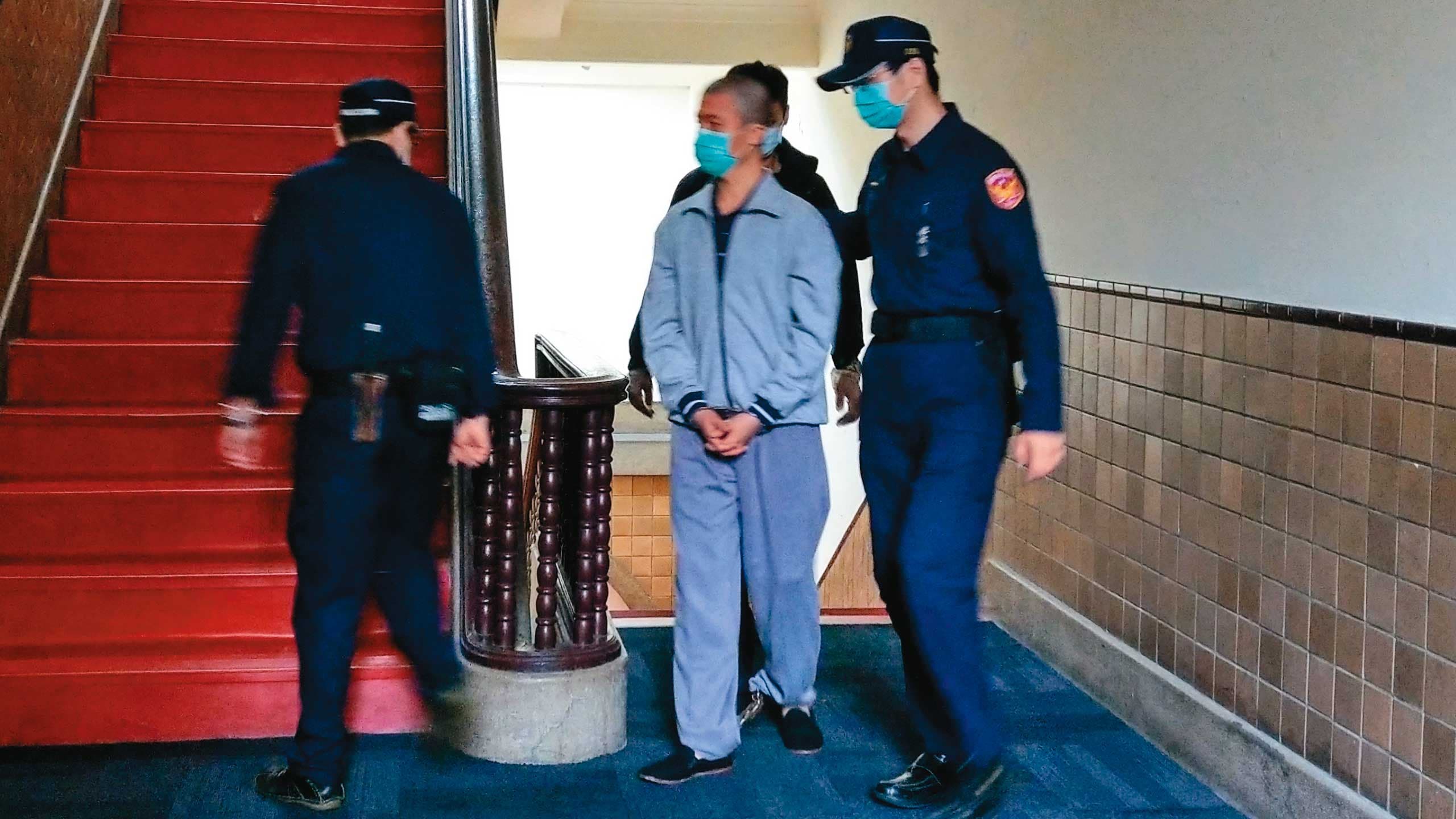 陳伯謙一審被判死刑,但因「直接證據不足」「初次坦承犯行是在正式偵訊前」,二審改判無期徒刑。(劉志原攝)