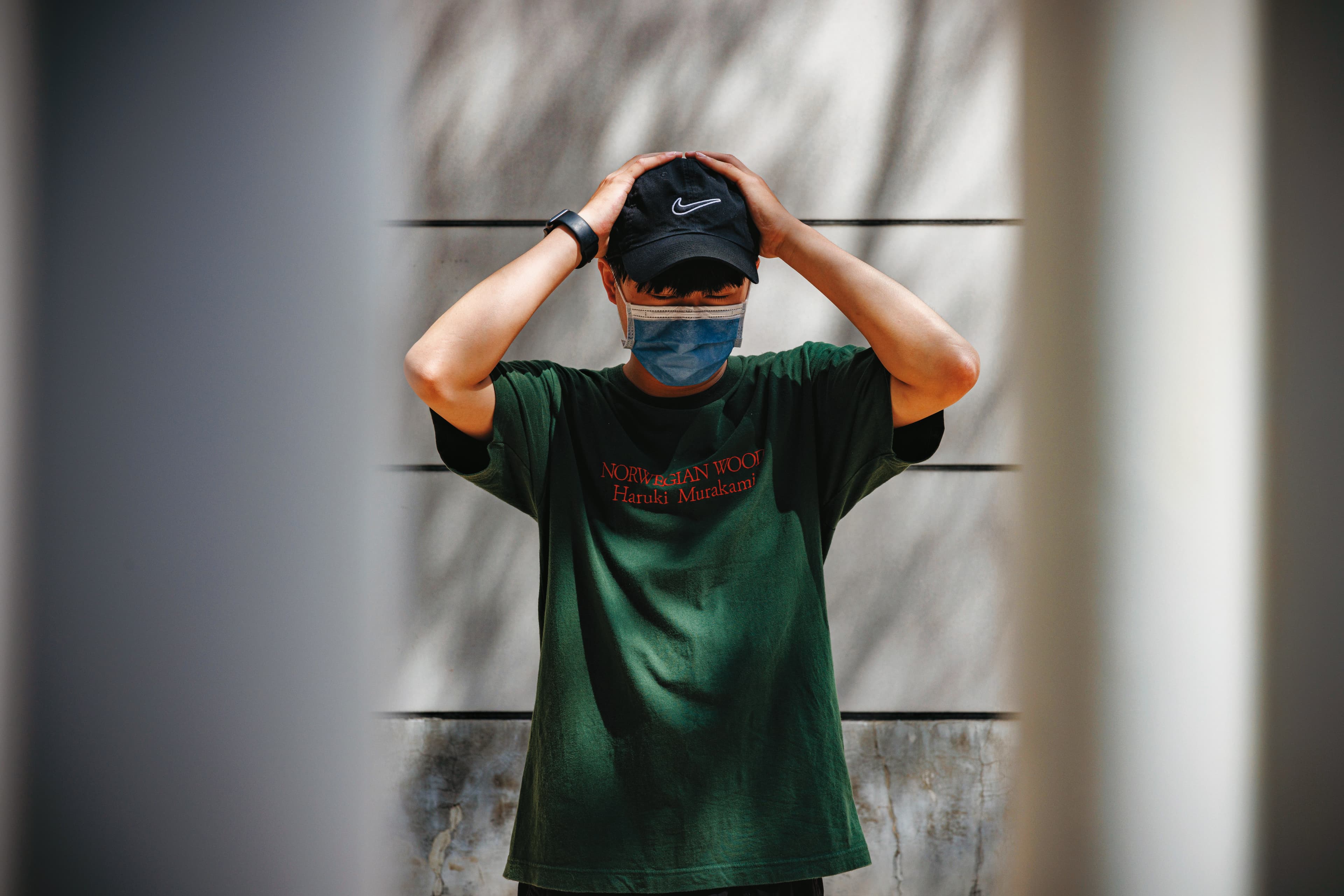 阿Tone於高雄受訪時,說自己應該是認識的流亡港人中最年輕者,來台生活,是此生第一次「獨立」。(王漢順攝)