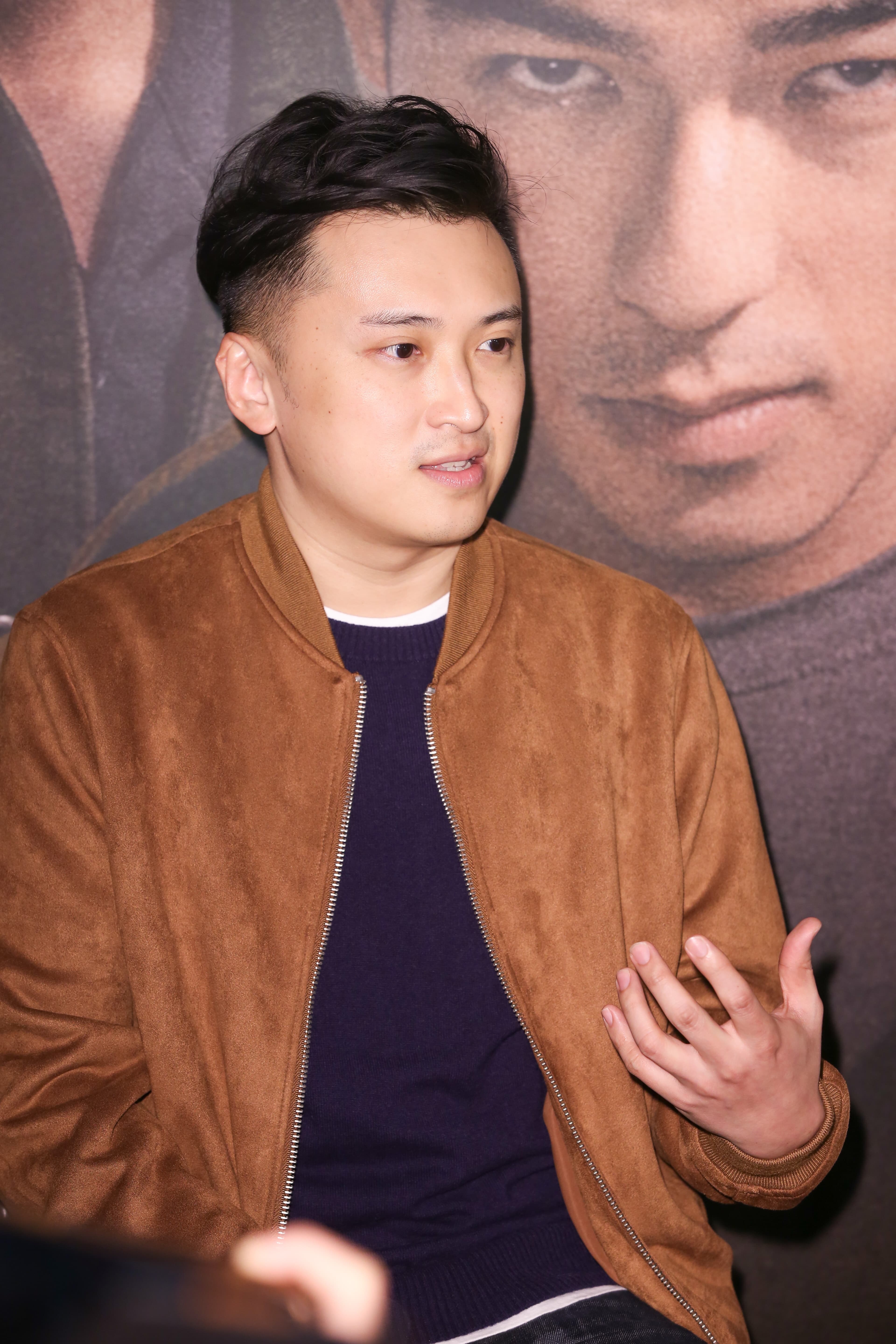 導演陳奕甫曾帶張孝全拜訪資深媒體人,感受他們的講話節奏、生活舉止。