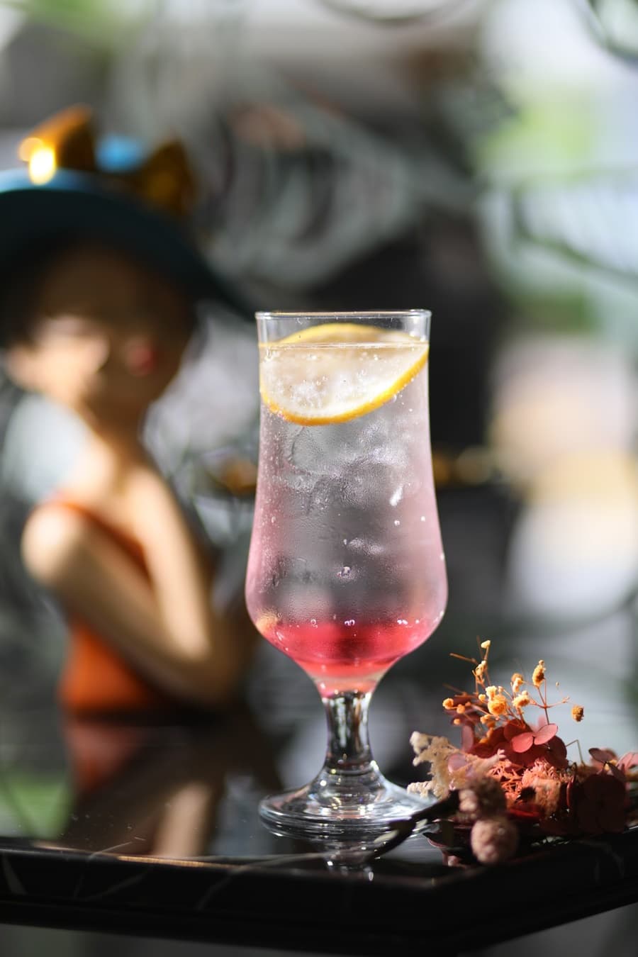 或者來一杯無酒精飲料「玫瑰氣泡飲」喝起來爽口又解渴。(110元/杯)