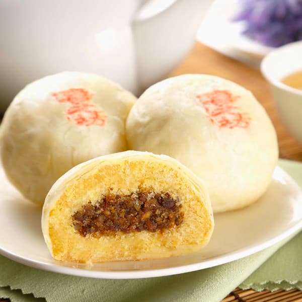 喜之坊的綠豆椪肥肉比例低,還加入蝦米拌炒添鮮味,並加入肉桂提香。
