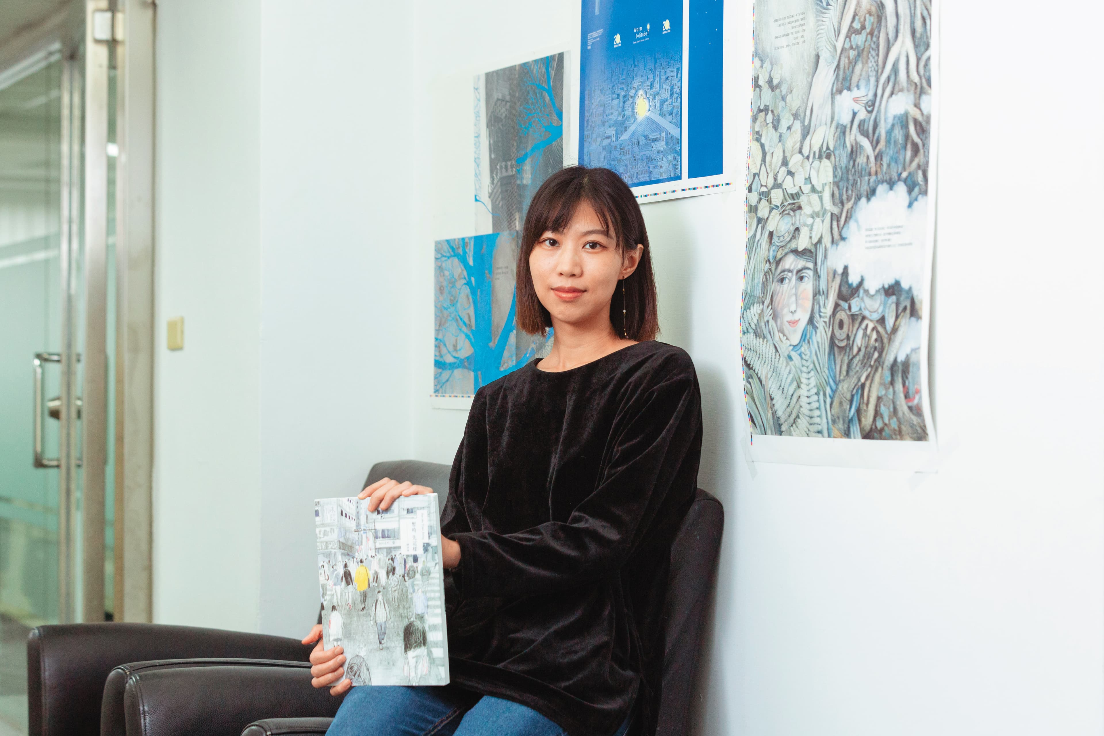 陳沛珛的半自傳作品《暫時先這樣》以七年級女生的視角,記錄台北街頭的日常片刻。