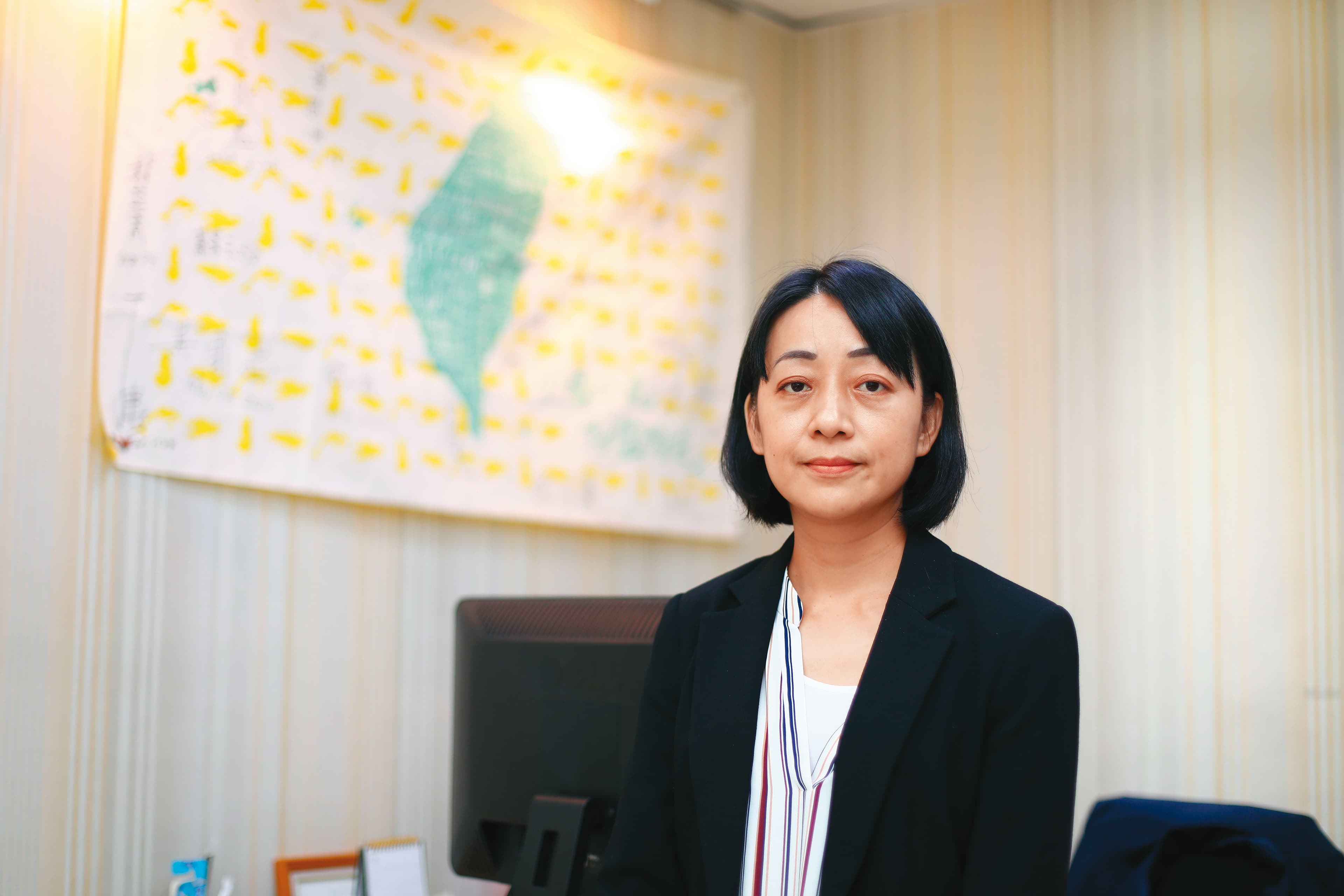 立委王婉諭說,台灣的育兒問題一直不被正視,政府提高生育率的方法向來僅有補貼,成效有限。