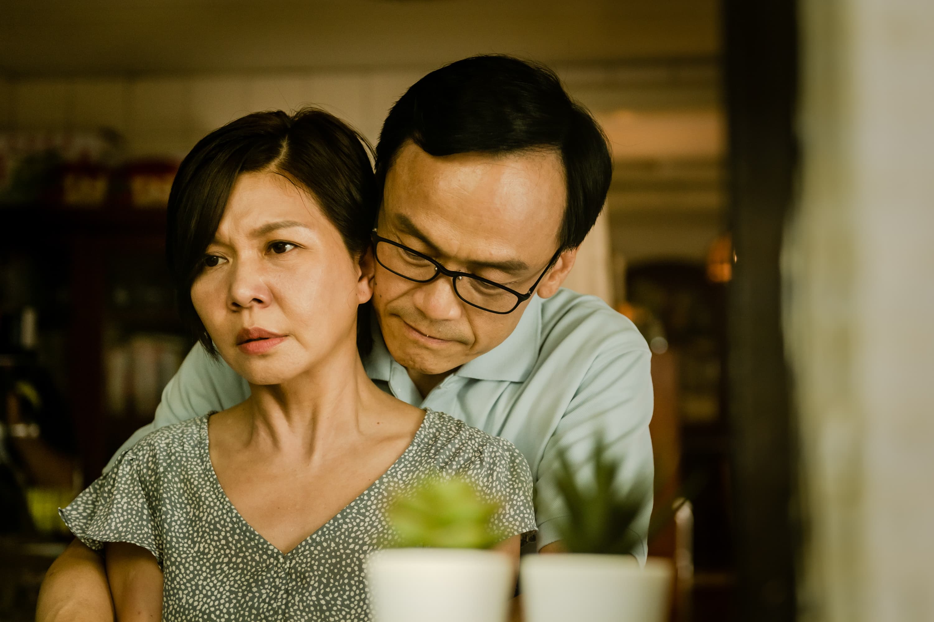 金馬影帝陳以文詮釋狼師導演讚「不愧是影帝」。(Netflix提供)