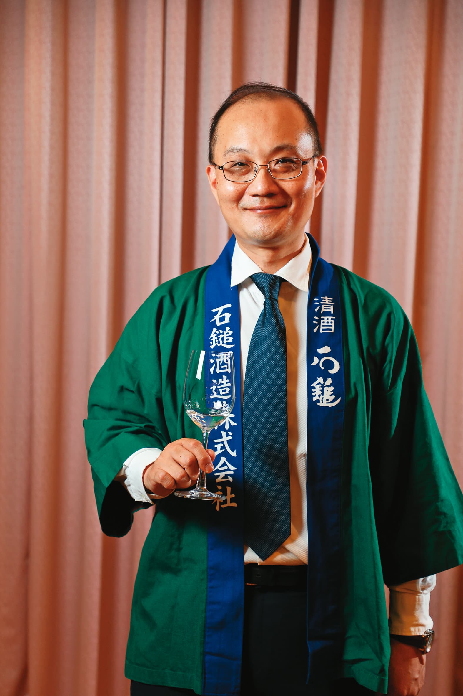 伊台貿董事長管怡宣的經歷非常有趣，電子業出身、曾經派駐日本千葉、東京、愛媛多年，是日本SSI酒匠，也是愛媛通。