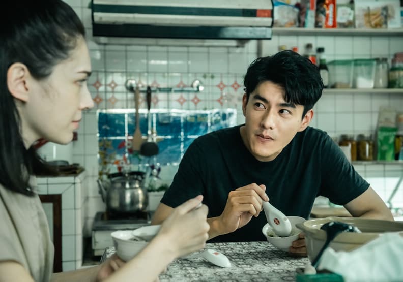 許瑋甯(左)是李程彬心目中的女神典型。(NETFLIX提供)