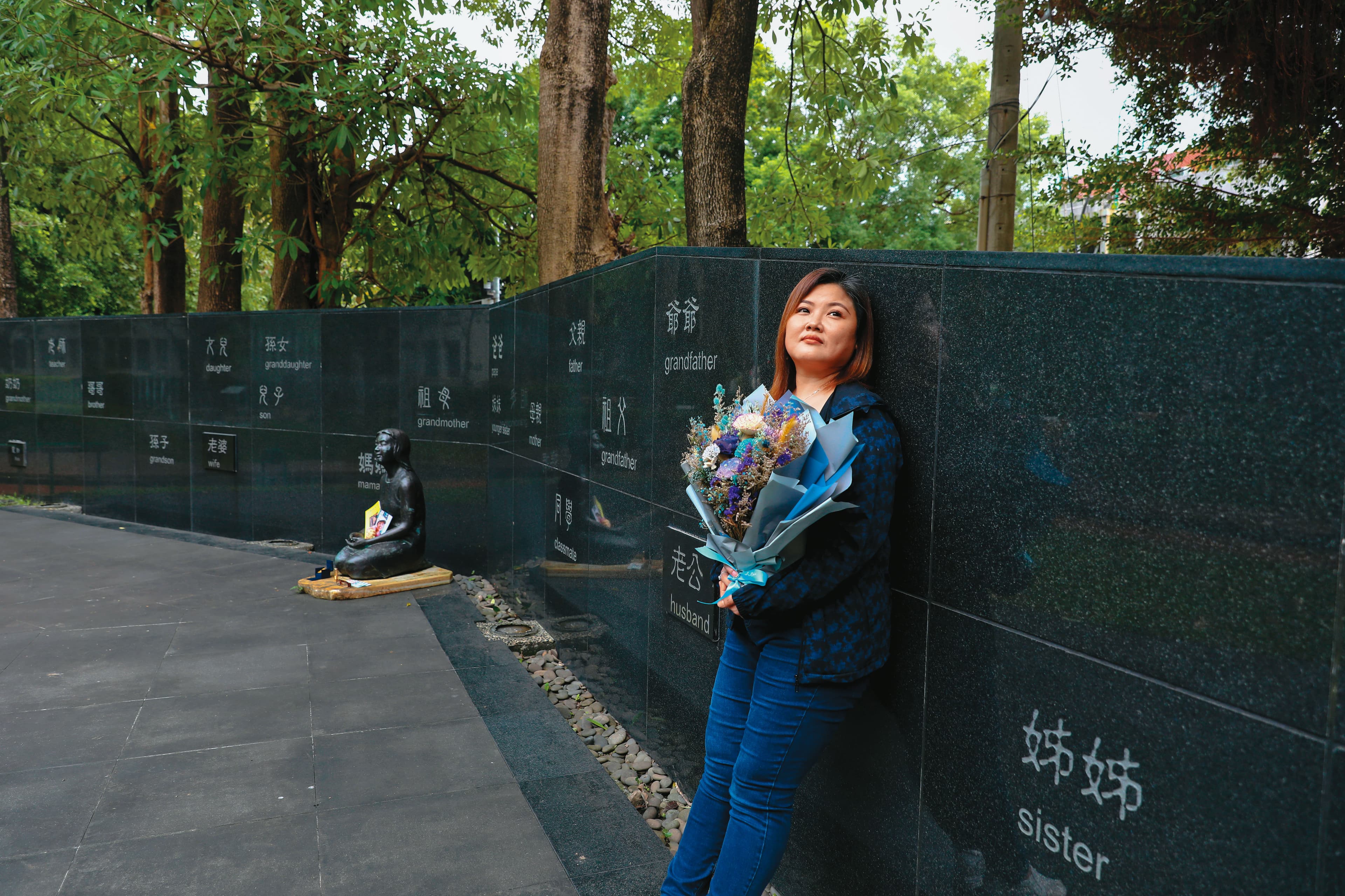 李沐芸是台灣第一個以遺族身分書寫專書的人,如今也成為台灣自殺者親友遺族關懷協會的理事長。