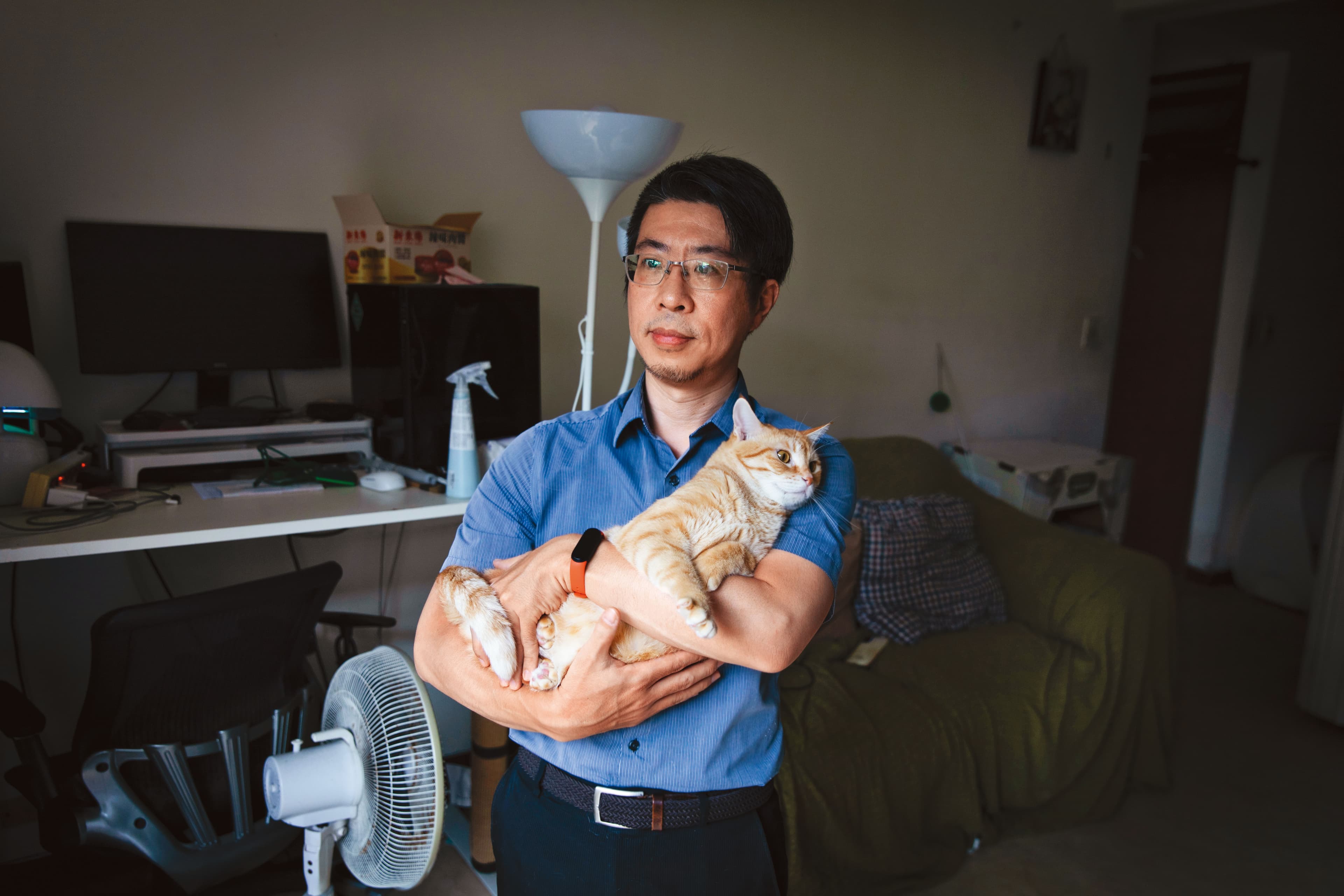 吳正華家裡原有4隻貓,其中2隻在今年也分別離世。他說:「短時間的功課太多了,感覺無能為力。」