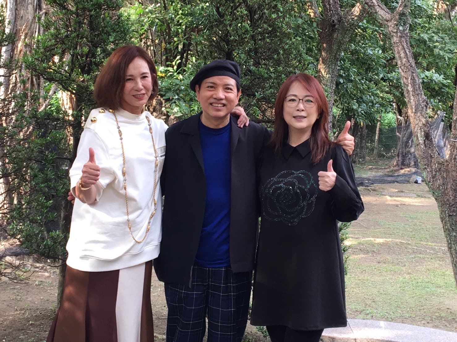 周丹薇(左起)、陳凱倫與趙永馨都曾受到張永祥的照顧。