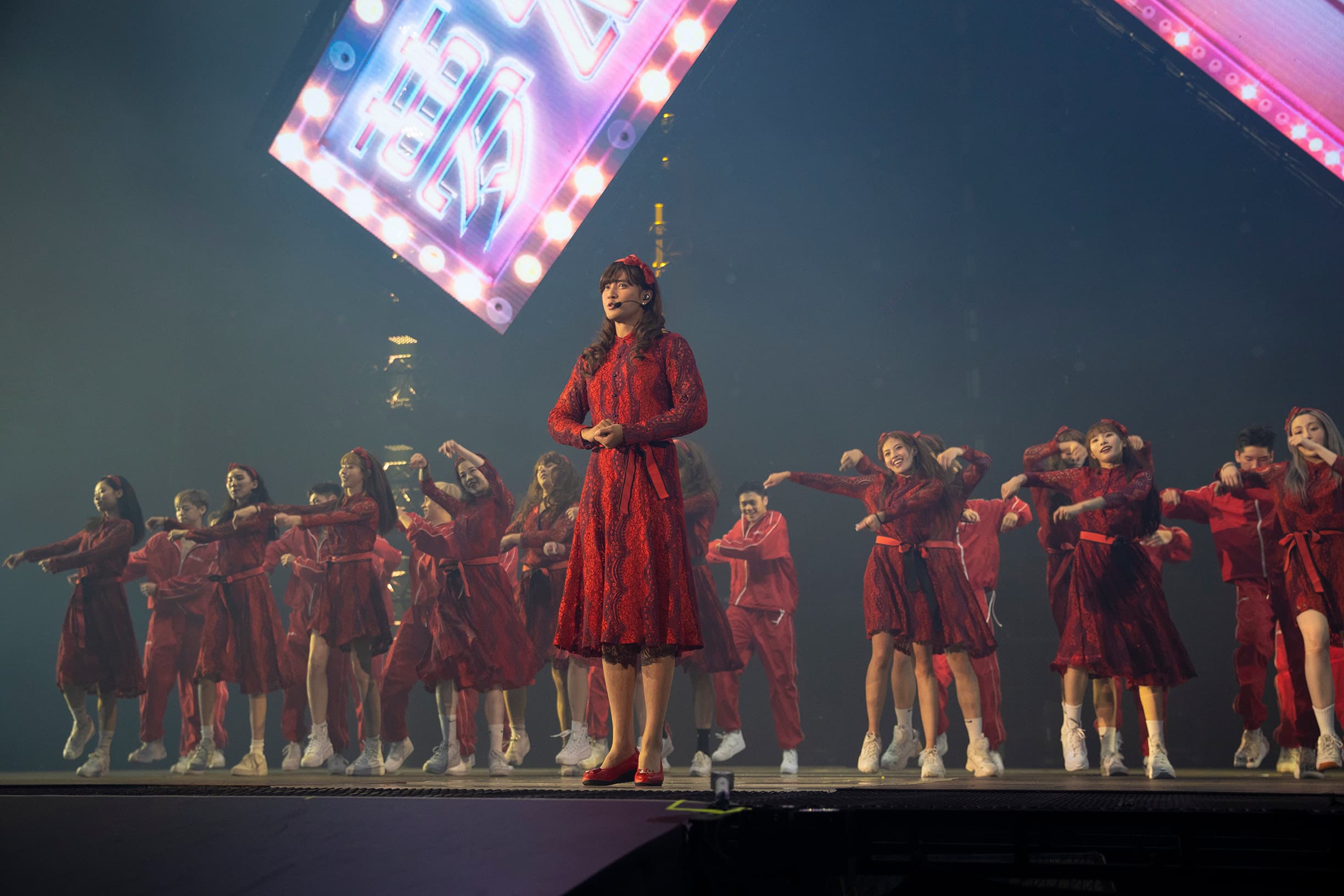 演唱會更迎來嘉賓「夢幻女神」朱碧石壓軸登場。(寬宏娛樂、無懼國際娛樂提供)