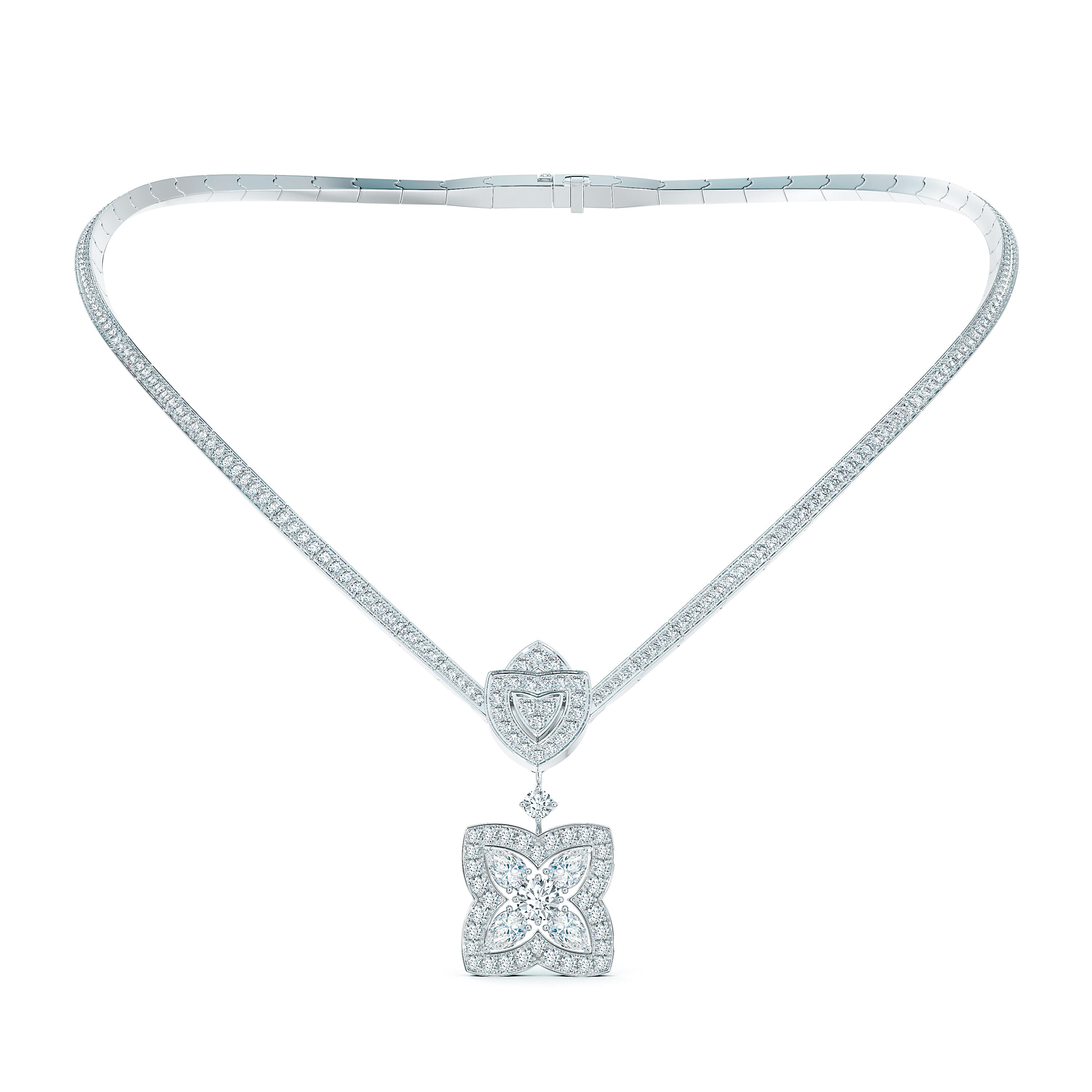 Enchanted Lotus 高級珠寶鑽石吊墜項鍊 鑽石總重約 6.64 克拉 約NT$2,620,000。(De Beers Jewellers提供)