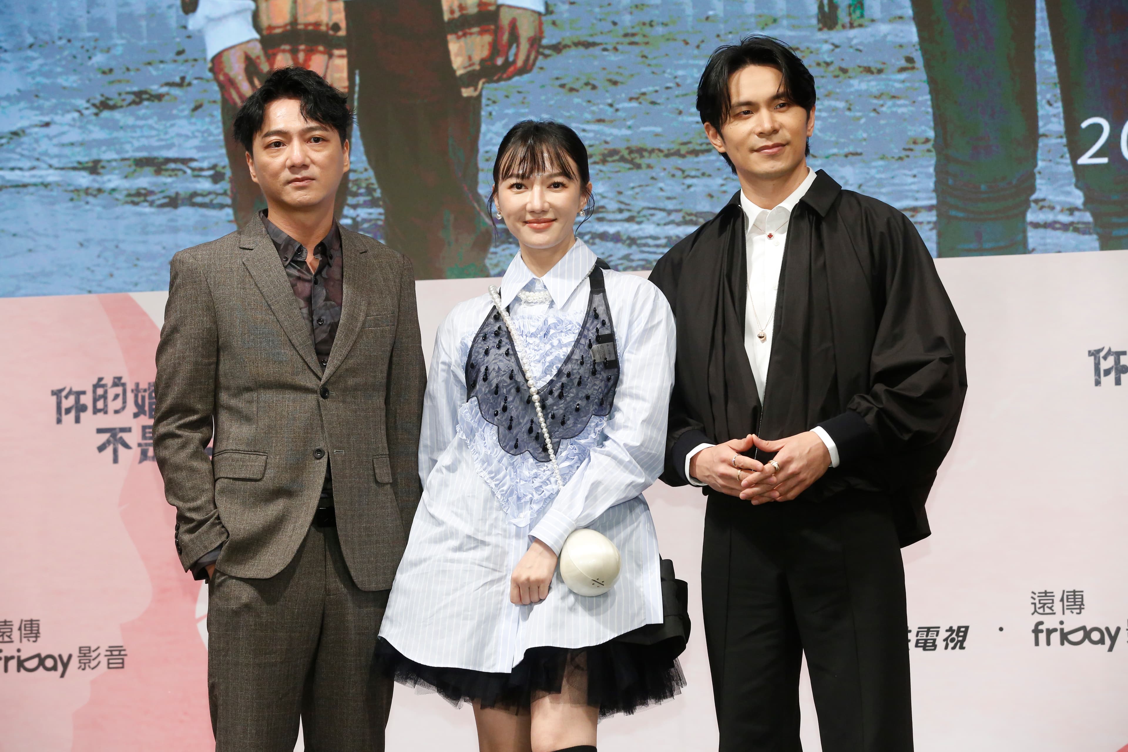 藍葦華和李杏在《尾號1314》詮釋遠距離婚姻的困境,半路還殺出飾姚淳耀來攪局。