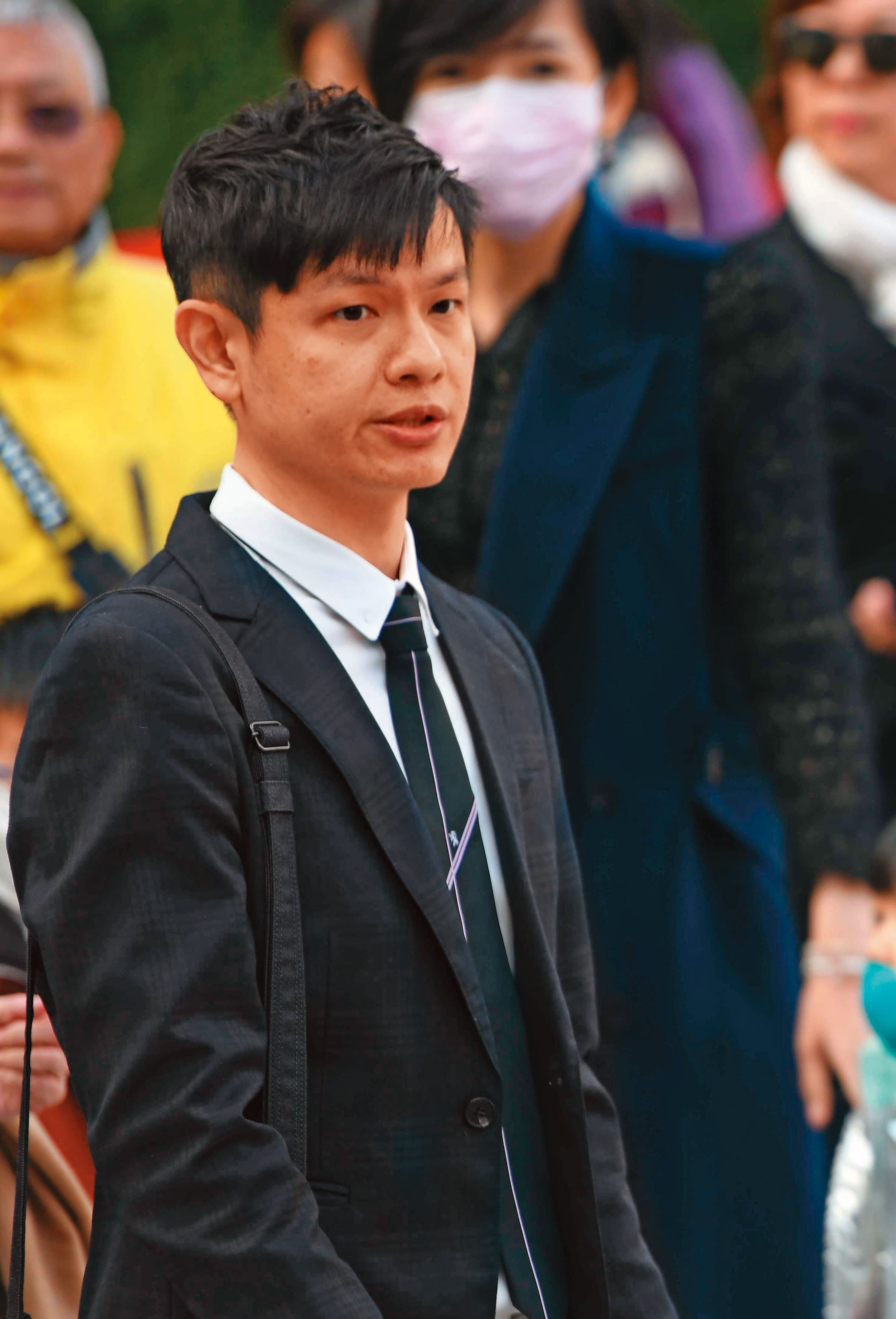 高虹安的助理男友李忠庭(圖)年領永齡基金會600萬元,遭質疑部分是高虹安的政治獻金,檢調也一併追查中。