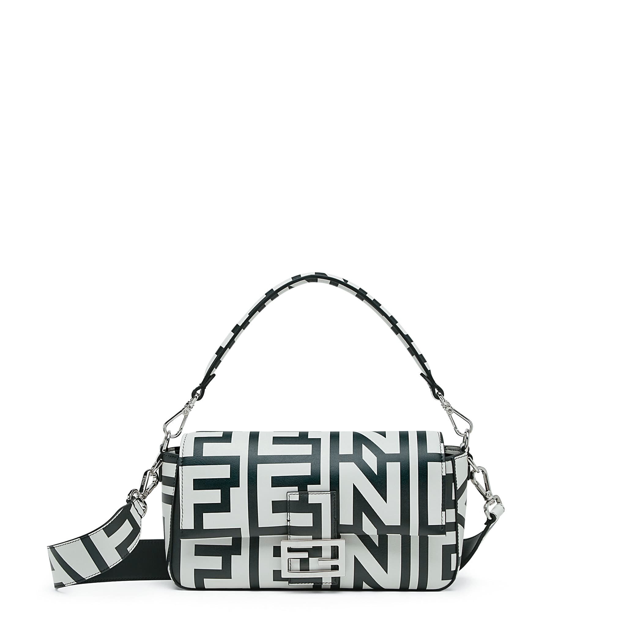 FENDI Roma限定系列Baguette。NT$118,000。（FENDI提供）