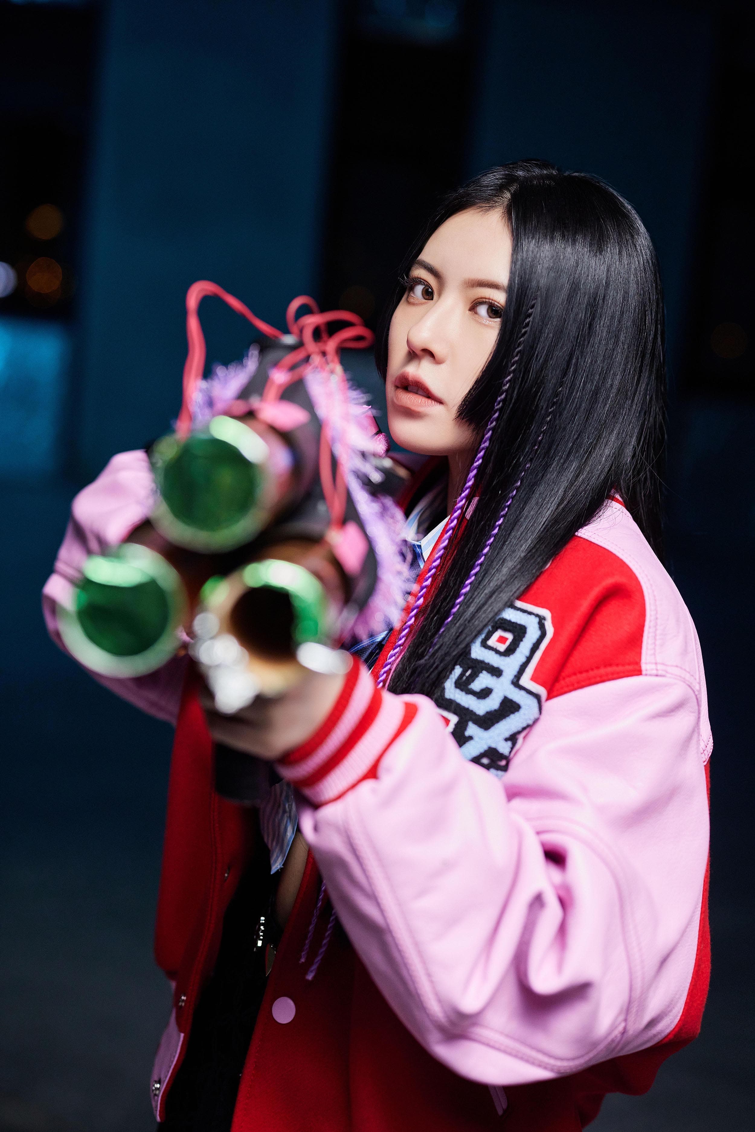 新星MIUSA推出個人首張專輯《MIUSA同名專輯》。(容易文創提供)