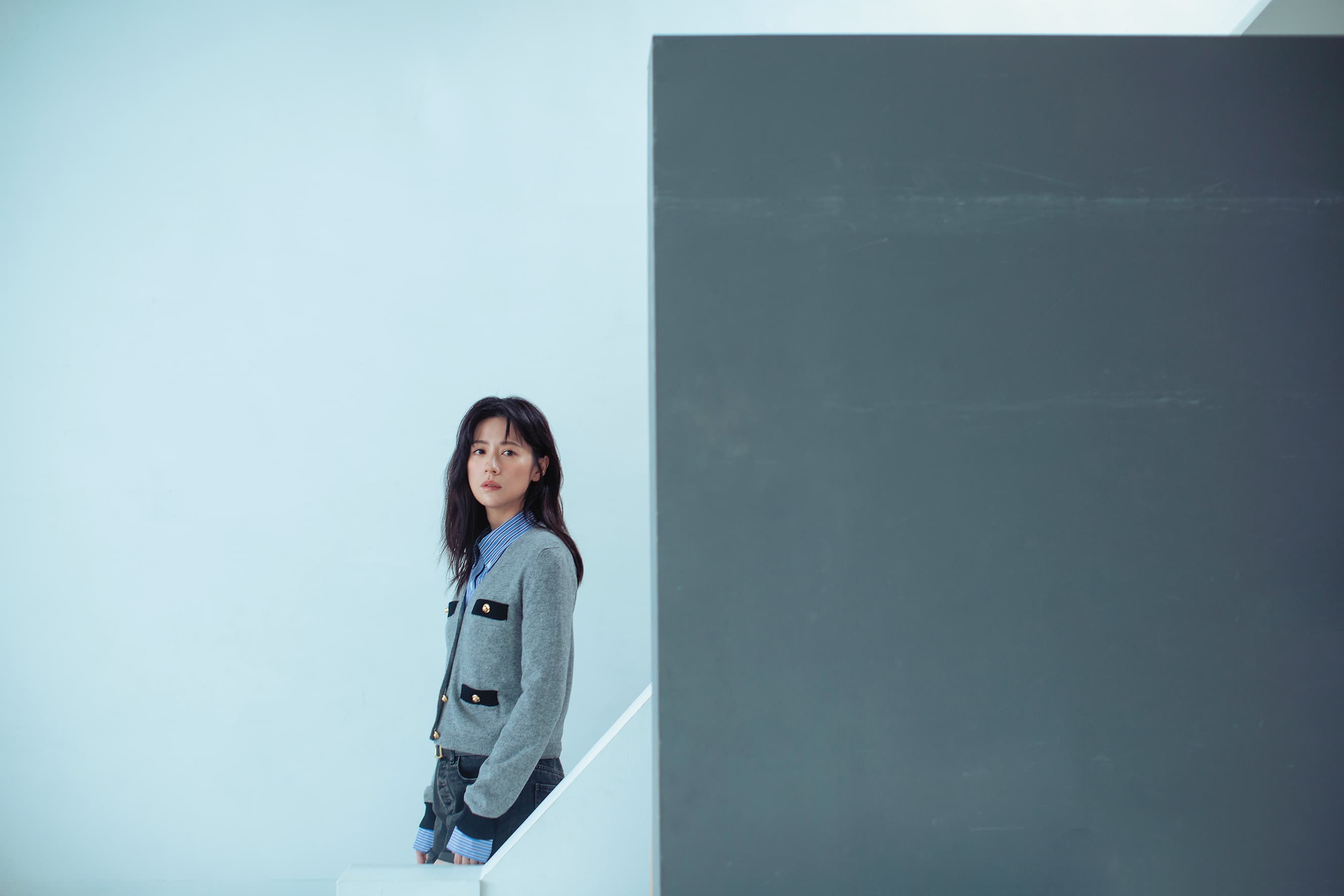 穿上短裙的女藝人其實很冷,但林予晞的好強讓她不說,「因為別人擔心,我就沒有辦法照顧別人,我真的是有照顧別人的強迫症。」
