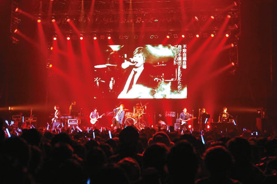 五月天在日本出道後,選在東京Zepp Tokyo開唱。(翻攝自earthheartlive臉書)